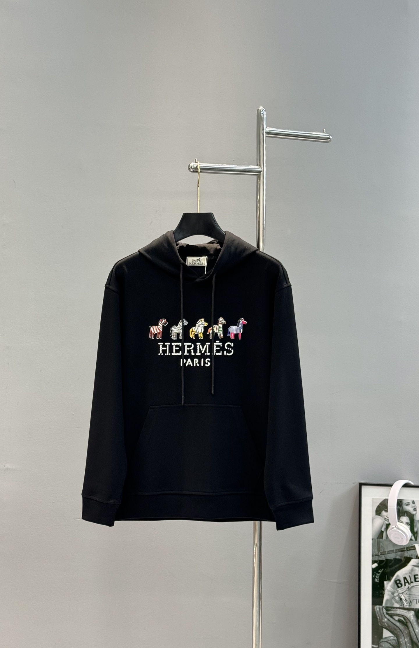 HERM*S *爱马仕新款连帽卫衣.男女同款.为全新系列注入满满活力，这款单品用心甄选380g天丝棉面料