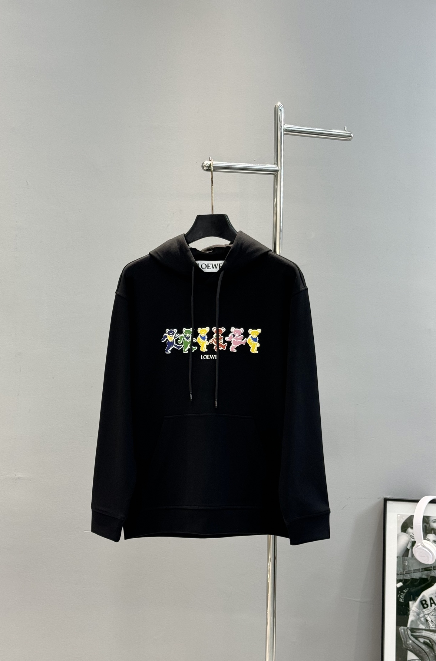 Loew*e 罗意-威新款潮牌T恤.男女同款！最新花型小熊造型设计.非常减龄！os版型不挑人，搭配3D烫