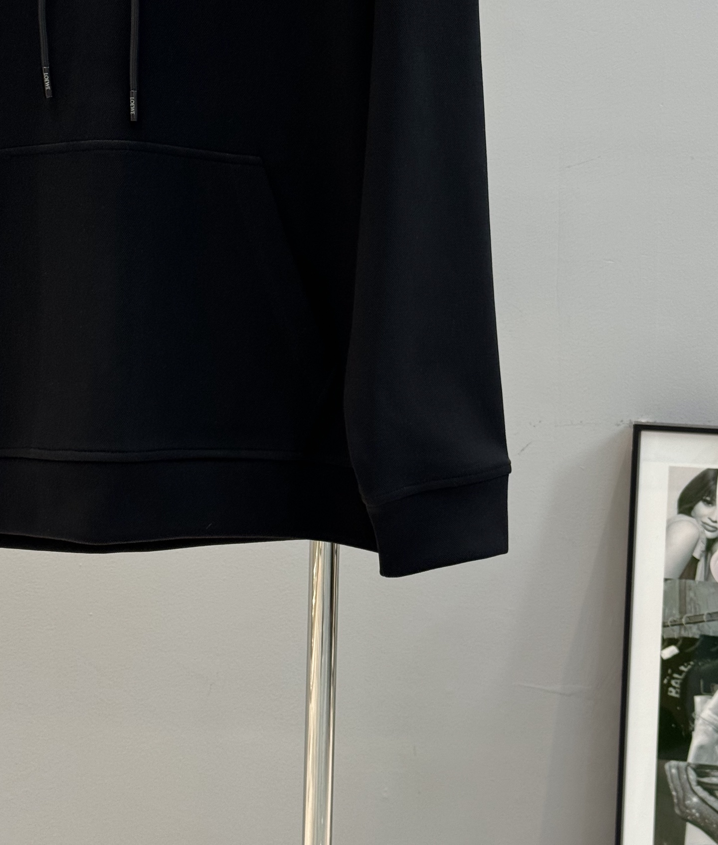 Loew*e 罗意-威新款潮牌T恤.男女同款！最新花型小熊造型设计.非常减龄！os版型不挑人，搭配3D烫