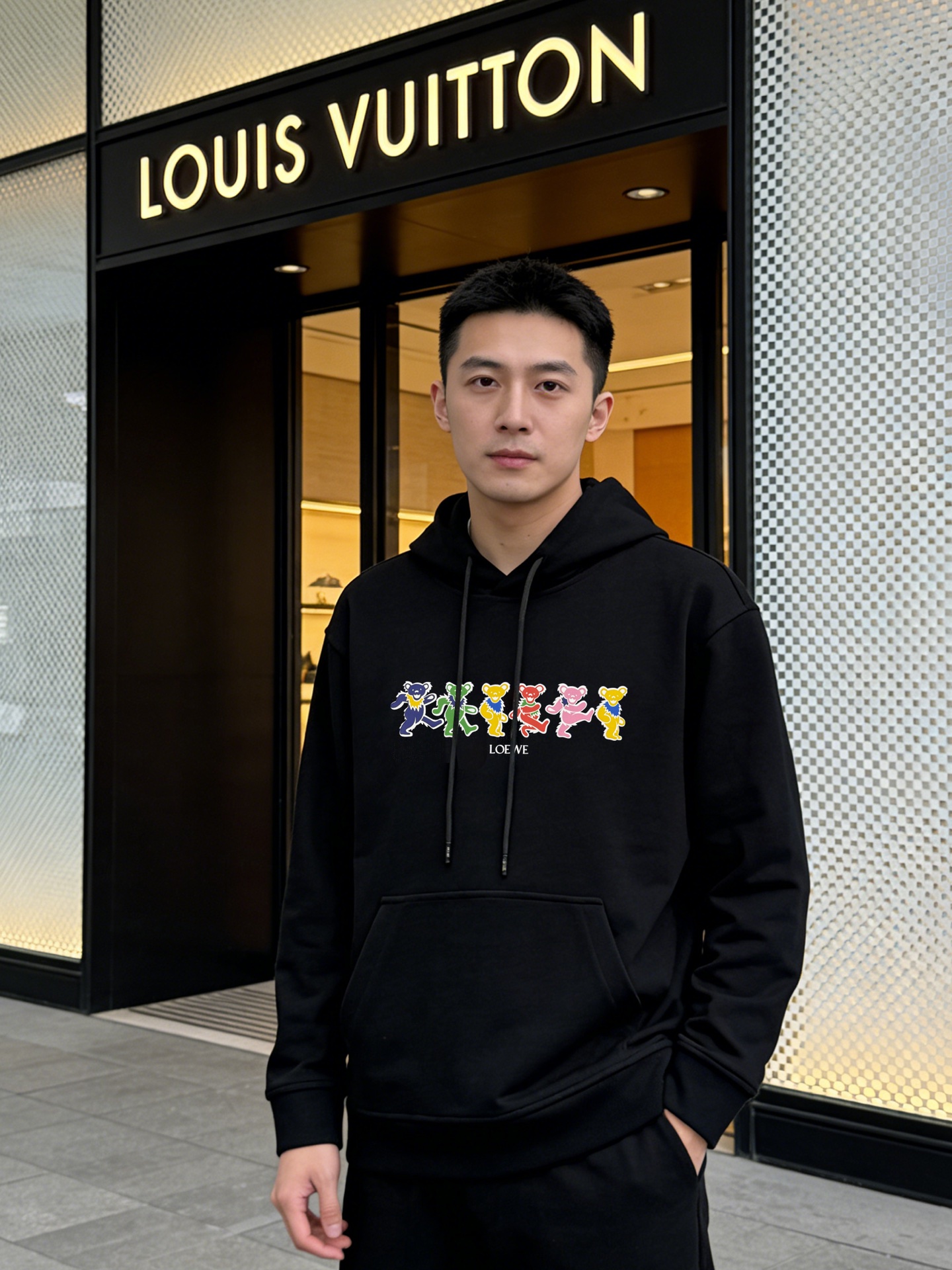 Loew*e 罗意-威新款潮牌T恤.男女同款！最新花型小熊造型设计.非常减龄！os版型不挑人，搭配3D烫