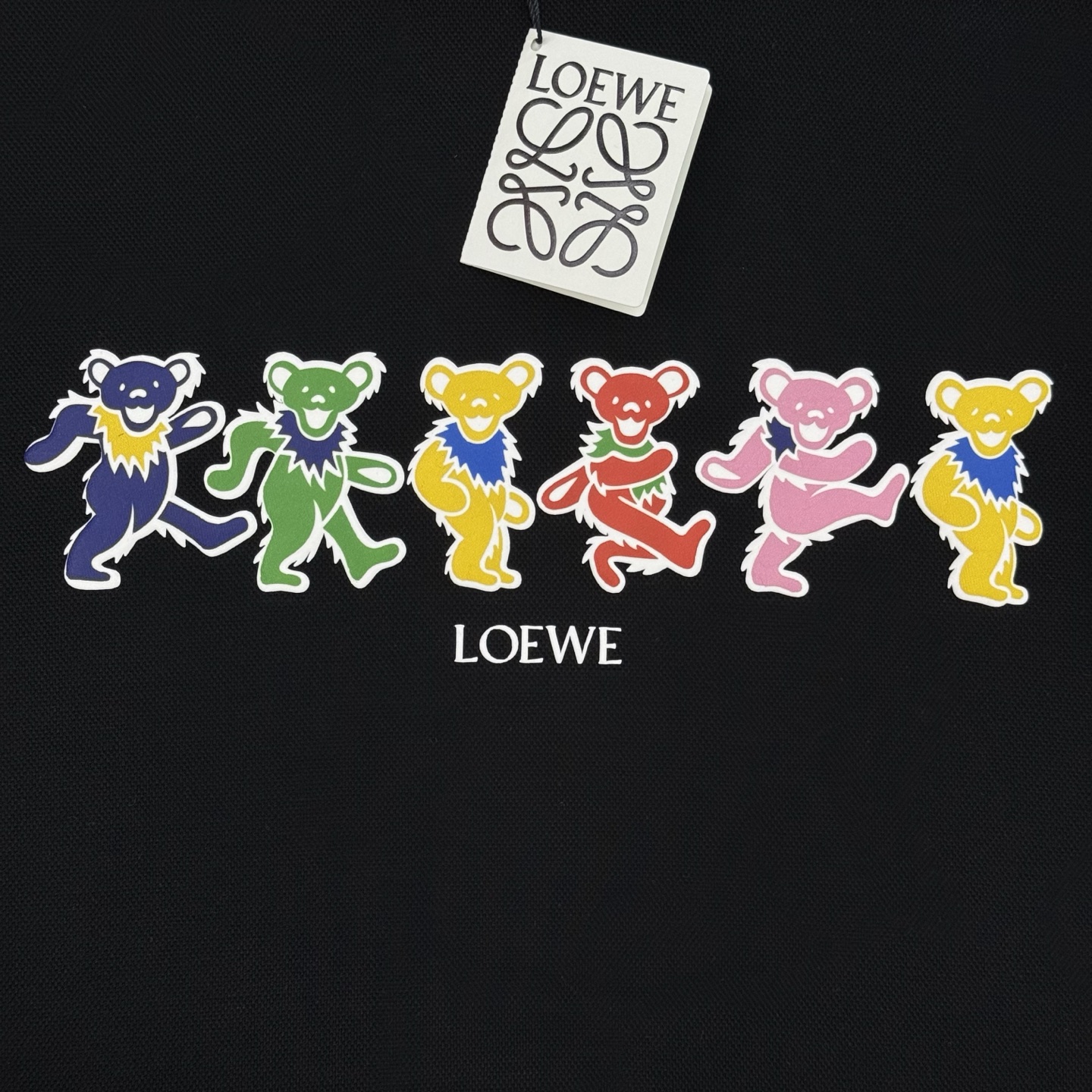 Loew*e 罗意-威新款潮牌T恤.男女同款！最新花型小熊造型设计.非常减龄！os版型不挑人，搭配3D烫