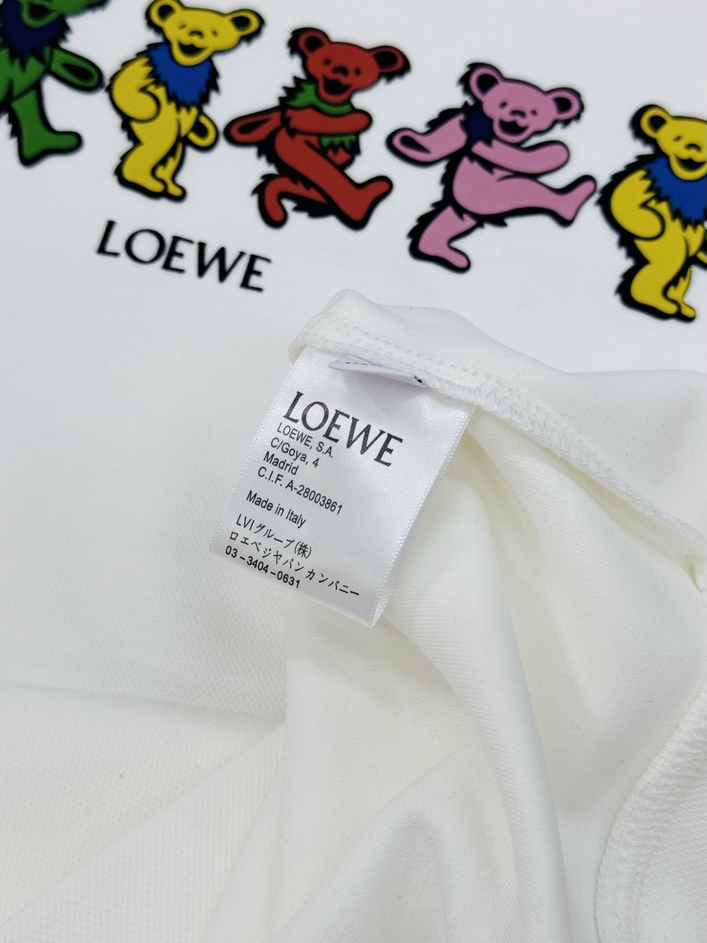 Loew*e 罗意-威新款潮牌T恤.男女同款！最新花型小熊造型设计.非常减龄！os版型不挑人，搭配3D烫