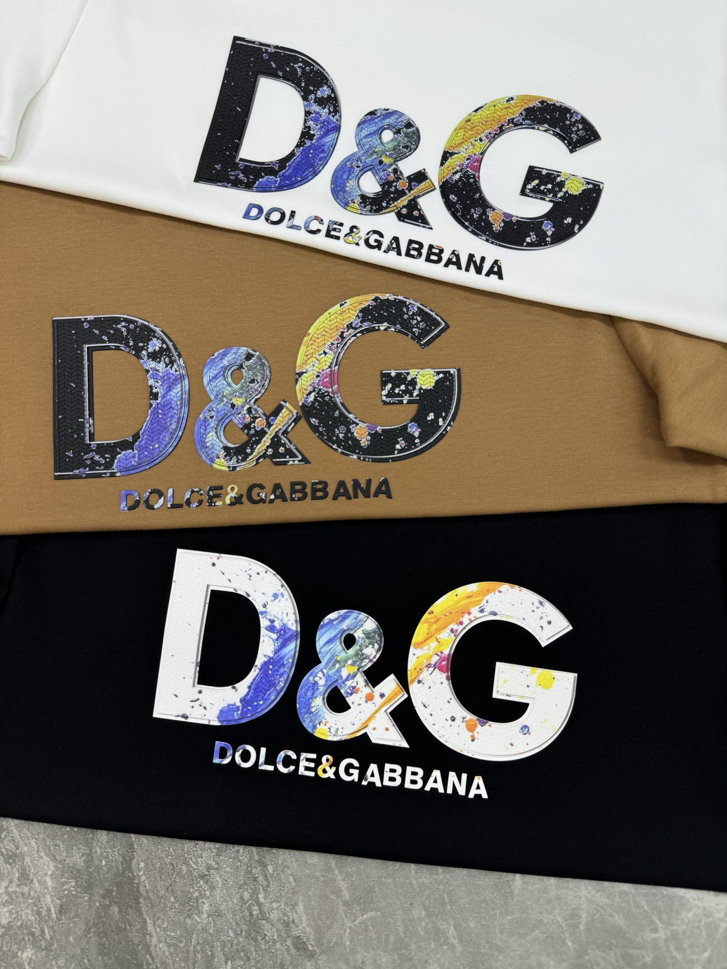 D&G*杜嘉班-纳新款莫代尔T恤.经典推荐！优选300g莫代尔棉.婴儿的触碰感觉，入手必定回购！！！面料