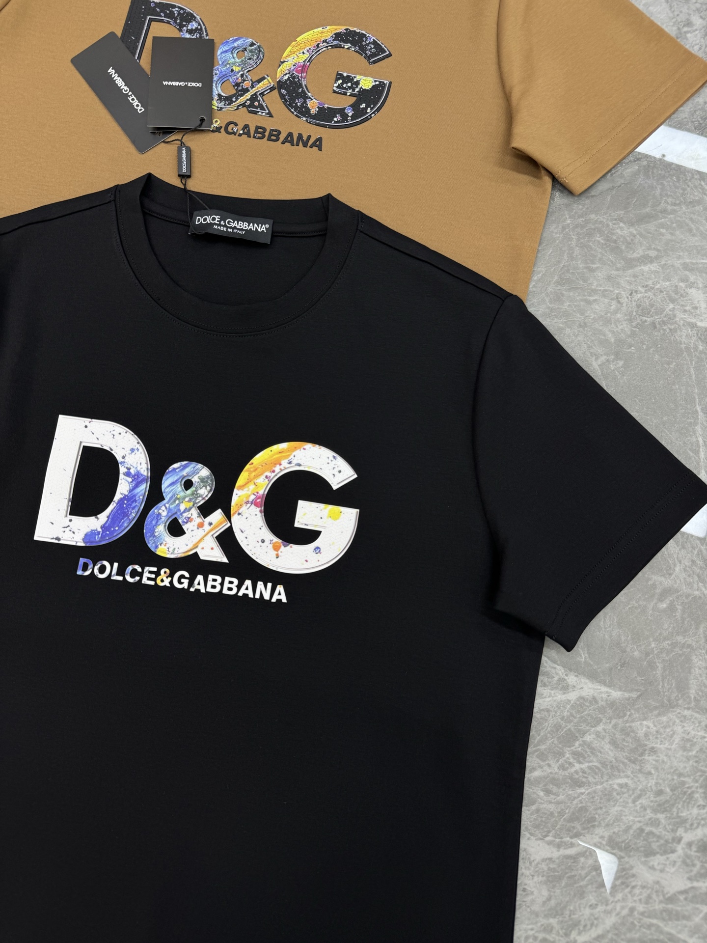 D&G*杜嘉班-纳新款莫代尔T恤.经典推荐！优选300g莫代尔棉.婴儿的触碰感觉，入手必定回购！！！面料