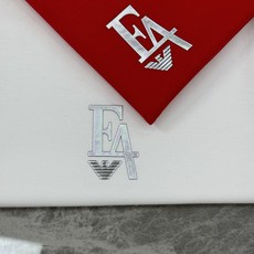 EA7*阿玛尼*新款莫代尔T恤.基础款推荐!经典字母图形设计,高温烫画高周波工艺.简单高级!常规版型!干 EA7*阿玛尼*新款莫代尔T恤.基础款推荐!经典字母图形设计,高温烫画高周波工艺.简单高级!常规版型!干