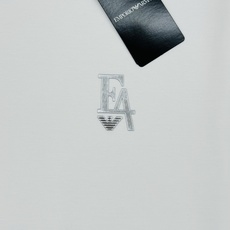 EA7*阿玛尼*新款莫代尔T恤.基础款推荐!经典字母图形设计,高温烫画高周波工艺.简单高级!常规版型!干 EA7*阿玛尼*新款莫代尔T恤.基础款推荐!经典字母图形设计,高温烫画高周波工艺.简单高级!常规版型!干