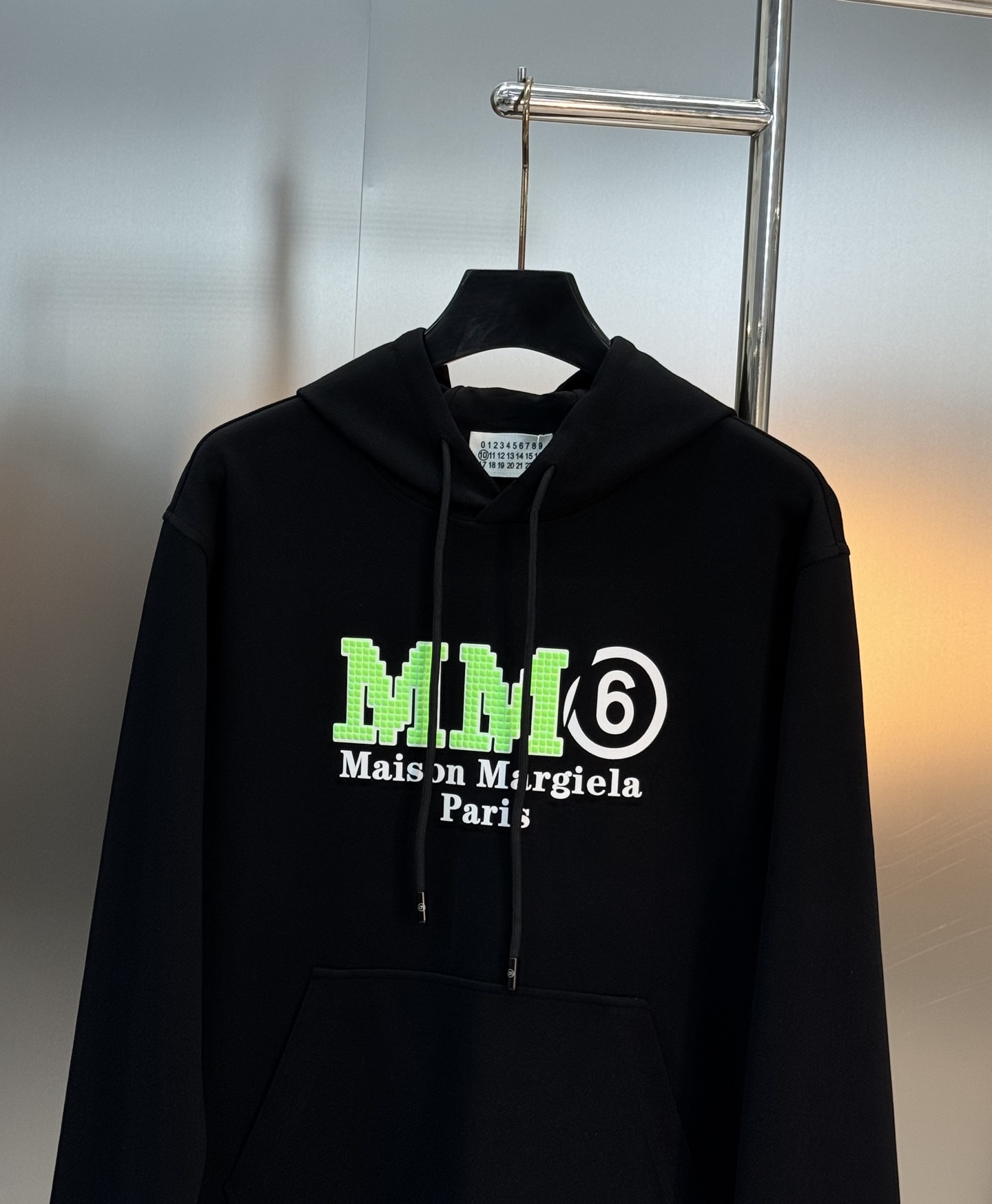 Maison Margiela新款连帽天丝卫衣.男女同款！马吉拉经典图形字母设计.特别之作！双层立体烫画