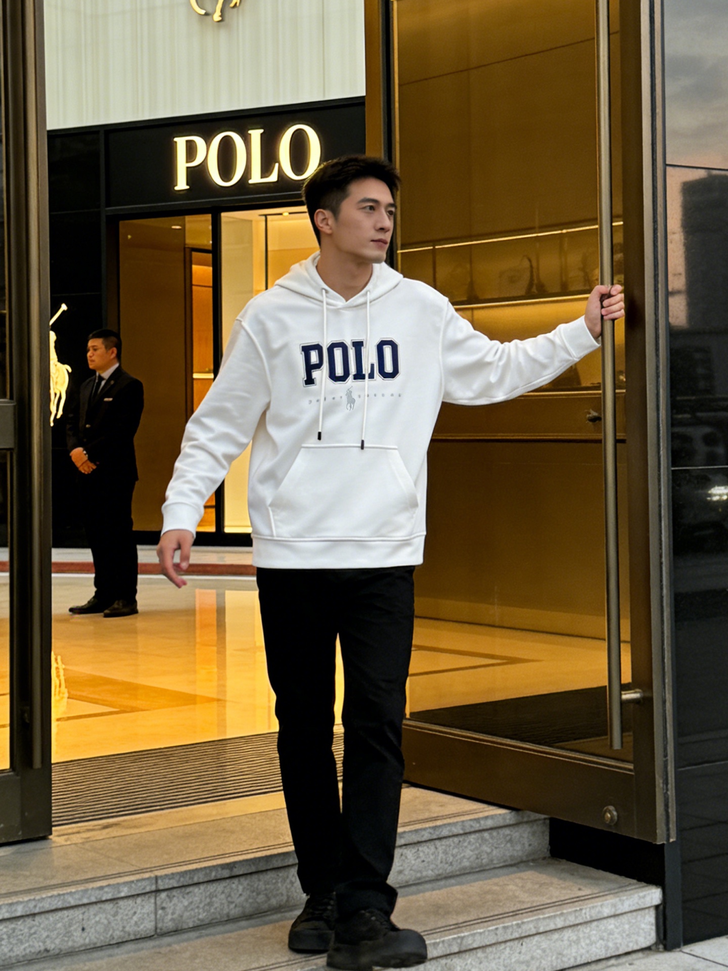 Polo拉夫劳伦新款连帽卫衣.男女同款～潮人必备！胸前定制品牌图形烫画工艺.经典G字母Polo设计.减龄