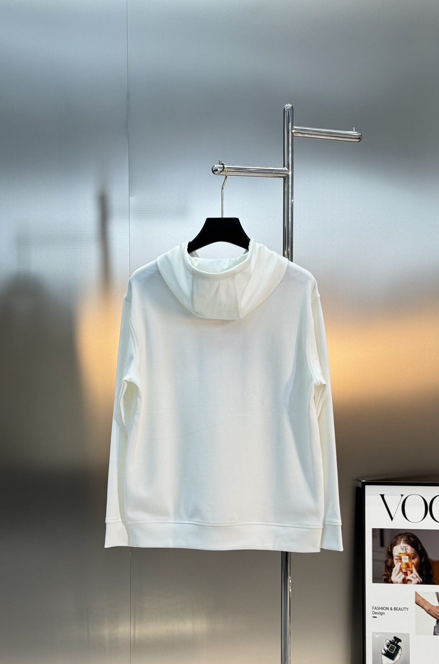 D&G*杜嘉-班纳新款天丝连帽卫衣.男女同款！新品推荐.高端品牌字母图形绣花精致细腻，品牌字母图形经典呈