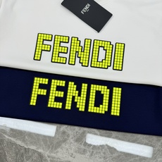 FEND*芬迪新品莫代尔T恤.藏不住的帅气短袖.荧光绿视觉烫画.品牌字母呈现!尤为精湛的做工,非超好看小 FEND*芬迪新品莫代尔T恤.藏不住的帅气短袖.荧光绿视觉烫画.品牌字母呈现!尤为精湛的做工,非超好看小