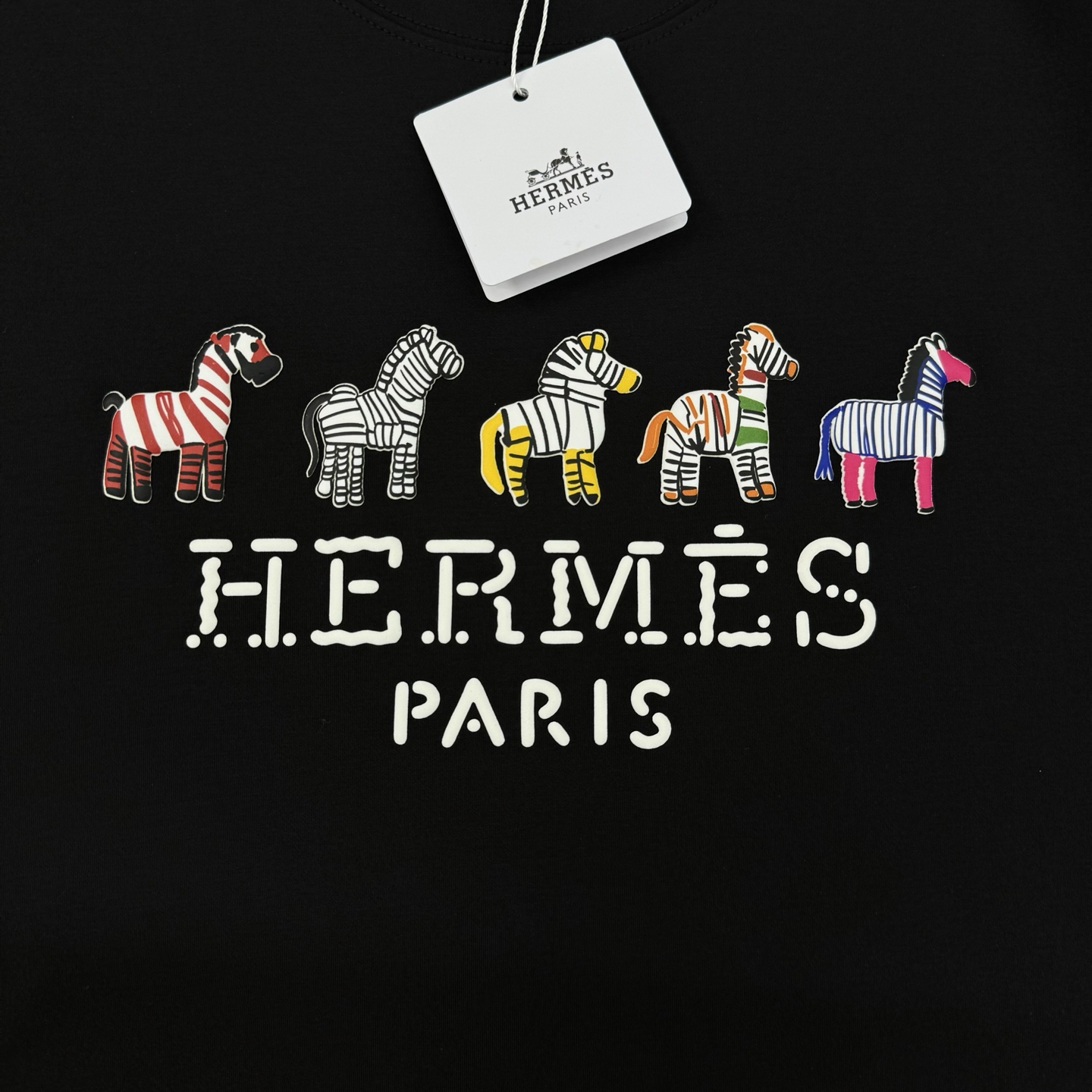 HERME*爱马仕新款莫代尔T恤.色彩搭配非常丰富.适合时尚街头潮流搭配！不限年龄的单品推荐[烟花]烫画