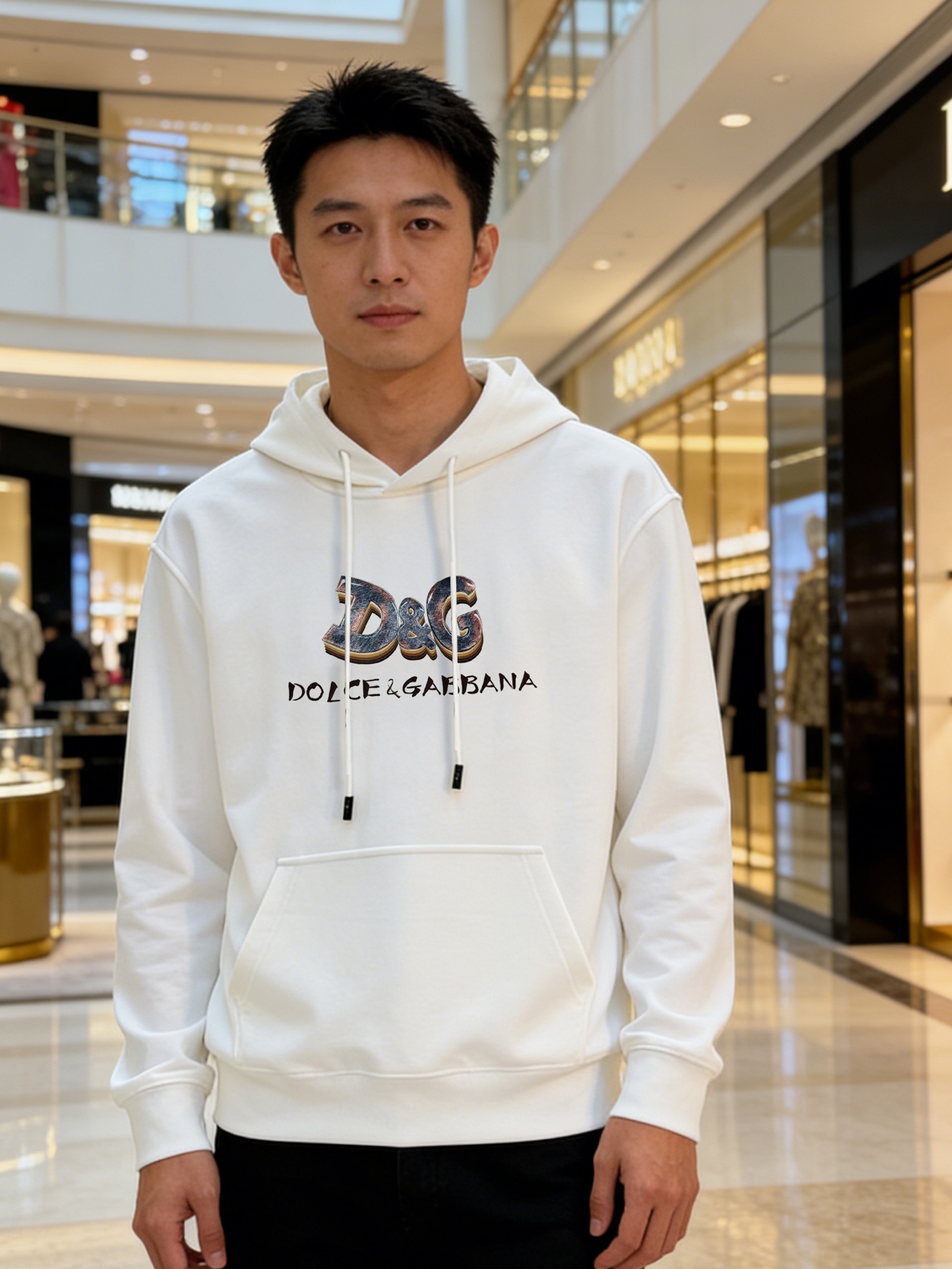 D&G*杜嘉-班纳新款天丝连帽卫衣.男女同款！新品推荐.高端品牌字母图形高温烫画.精致细腻，品牌字母图形