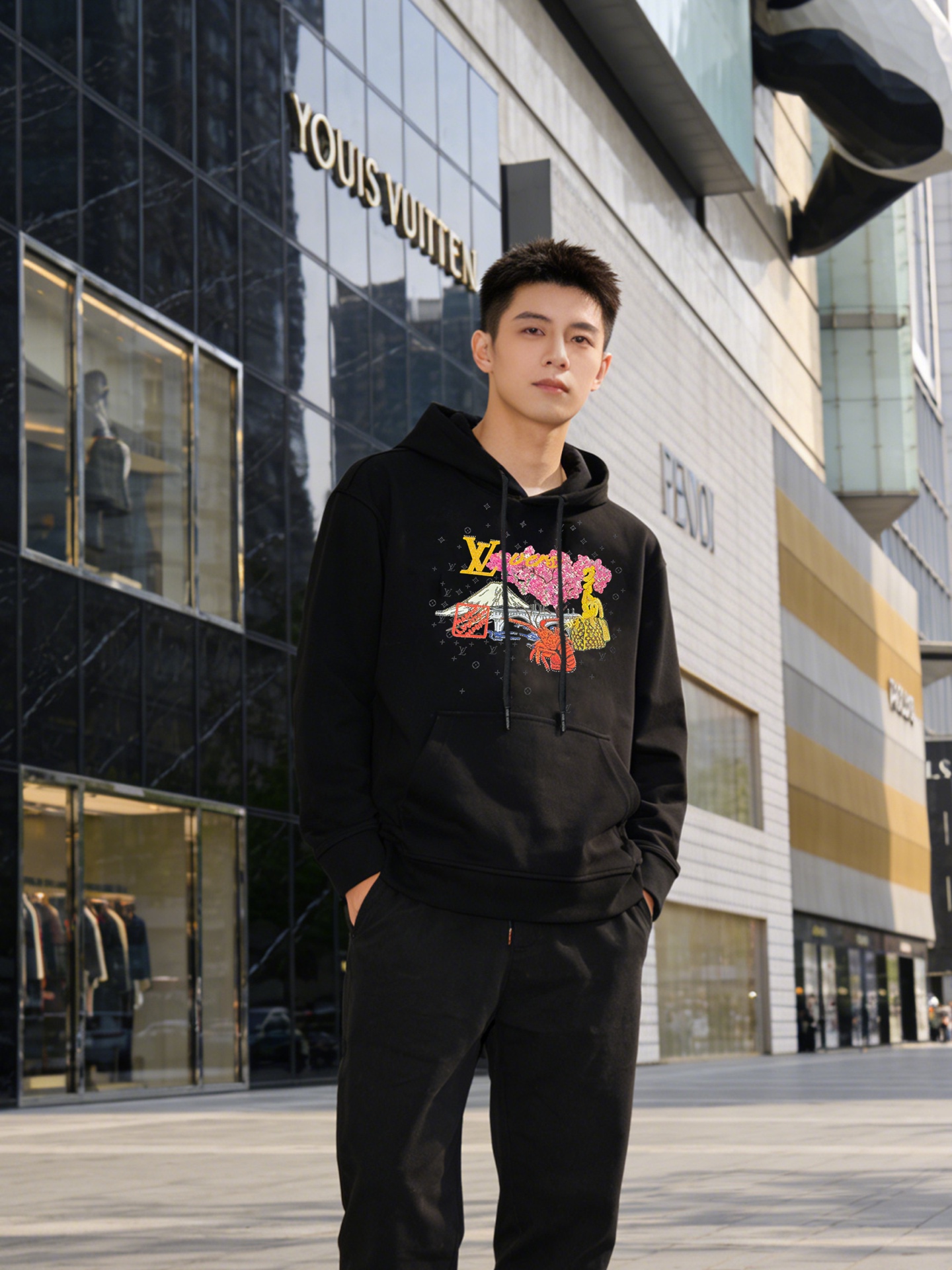 驴牌*新款连帽卫衣，采用天丝棉质面料，柔软舒适，日常穿着超友好!正面彩色印花+经典Logo，艺术感满满，