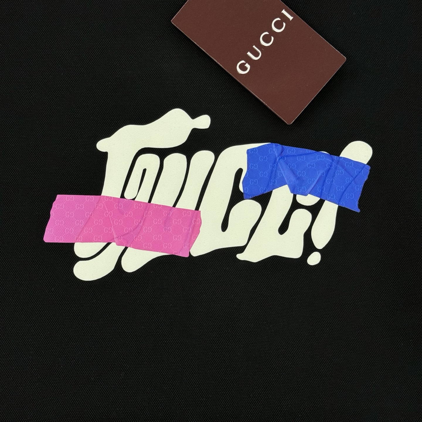 Gucci古奇新款连帽卫衣，甄选天丝面料.柔软棉质面料，穿着舒适又保暖。正面彩色品牌字母，双层高温烫画工