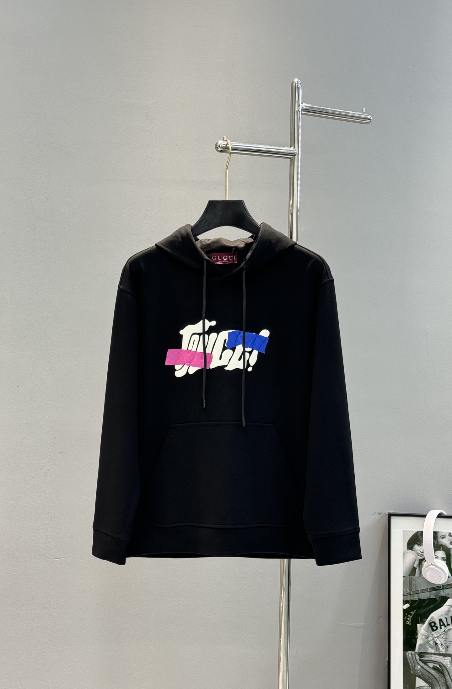 Gucci古奇新款连帽卫衣，甄选天丝面料.柔软棉质面料，穿着舒适又保暖。正面彩色品牌字母，双层高温烫画工