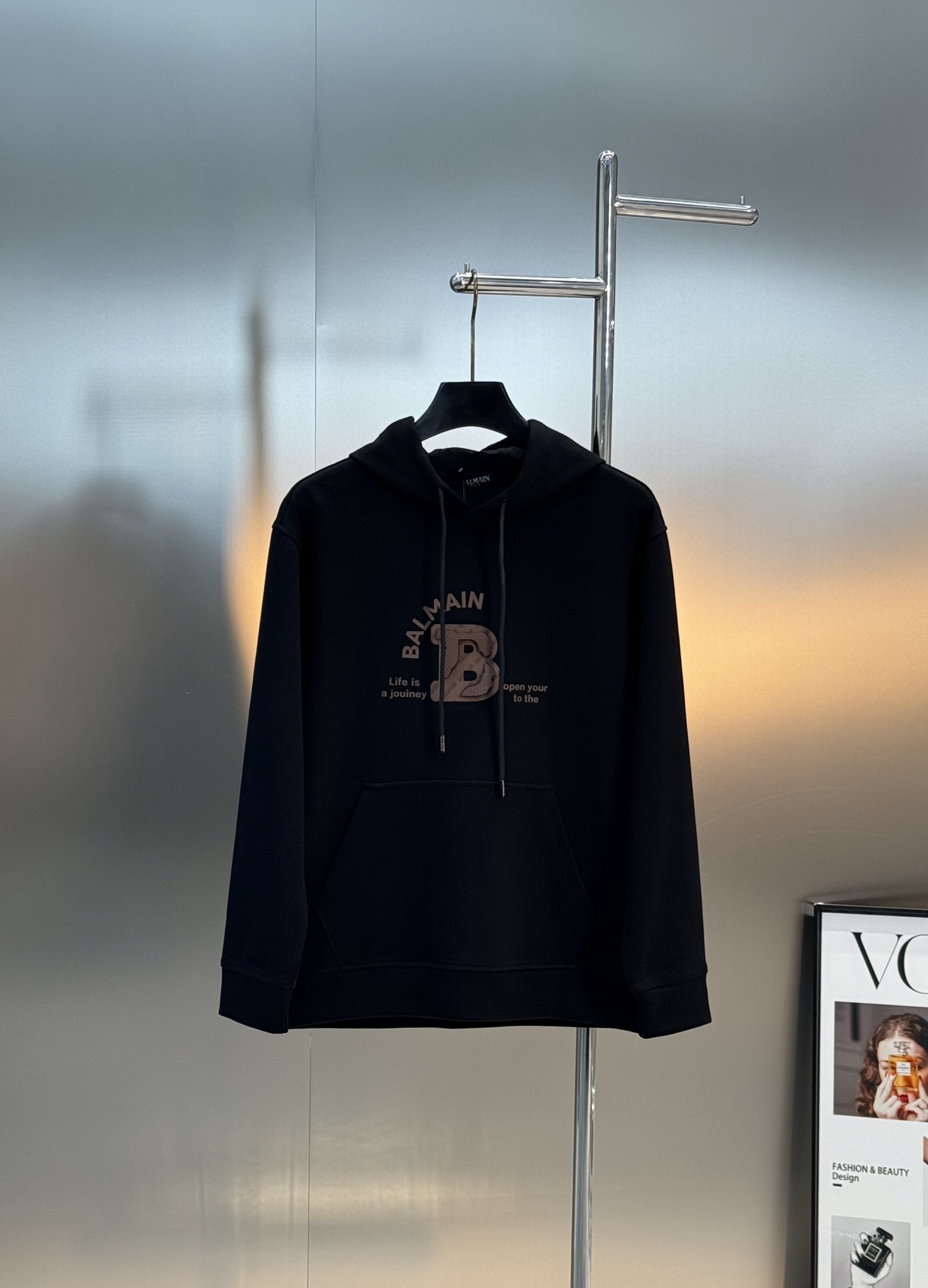 BALMAI*N巴尔曼新款连帽卫衣.男女同款！字母元素视觉立体感效果超赞.高温烫画工艺！微宽松剪裁.舒适