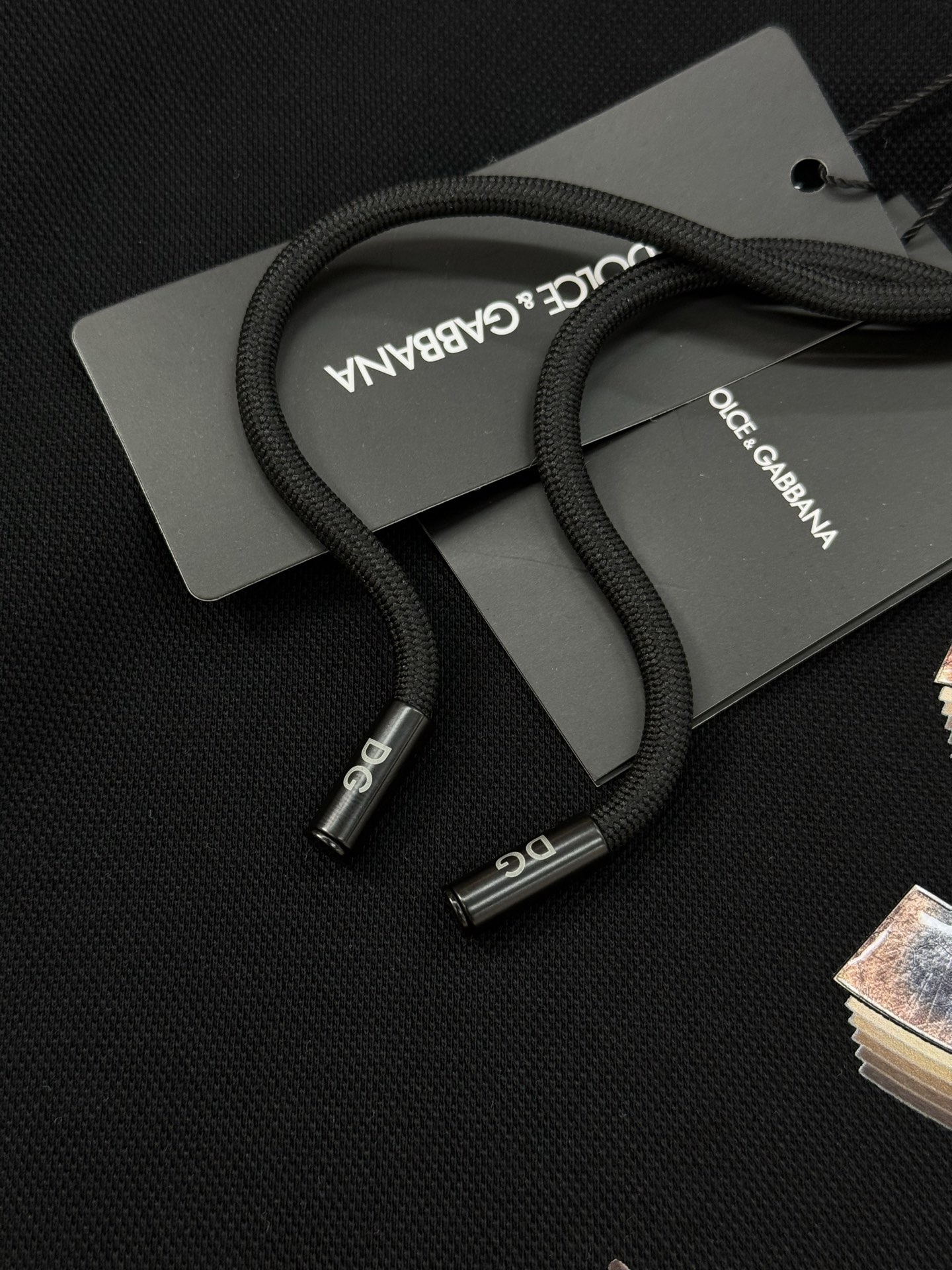 D&G*杜嘉-班纳新款天丝连帽卫衣.男女同款！新品推荐.高端品牌字母图形高温烫画.精致细腻，品牌字母图形