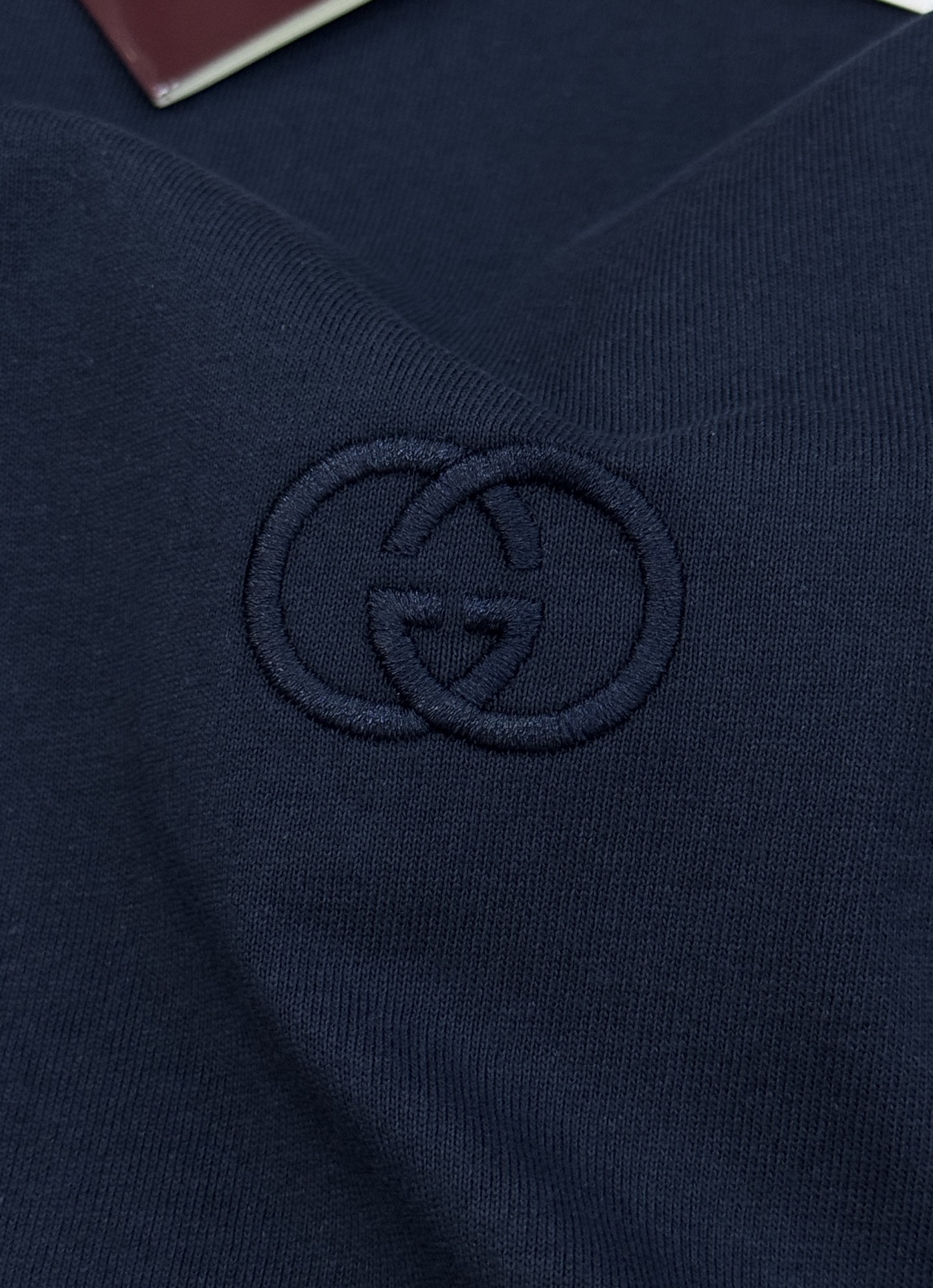 。🌾 GUCCI26s新品刺绣短袖T恤，男女同款❤️采用高品质纯棉，柔软亲肤又透气，夏天穿超舒服!圆领设