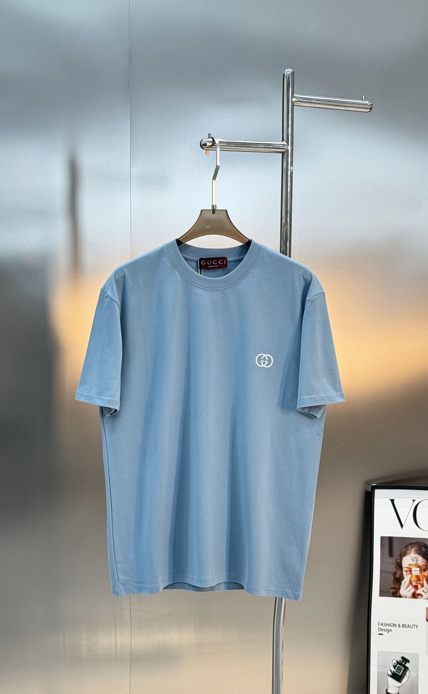 。🌾 GUCCI26s新品刺绣短袖T恤，男女同款❤️采用高品质纯棉，柔软亲肤又透气，夏天穿超舒服!圆领设