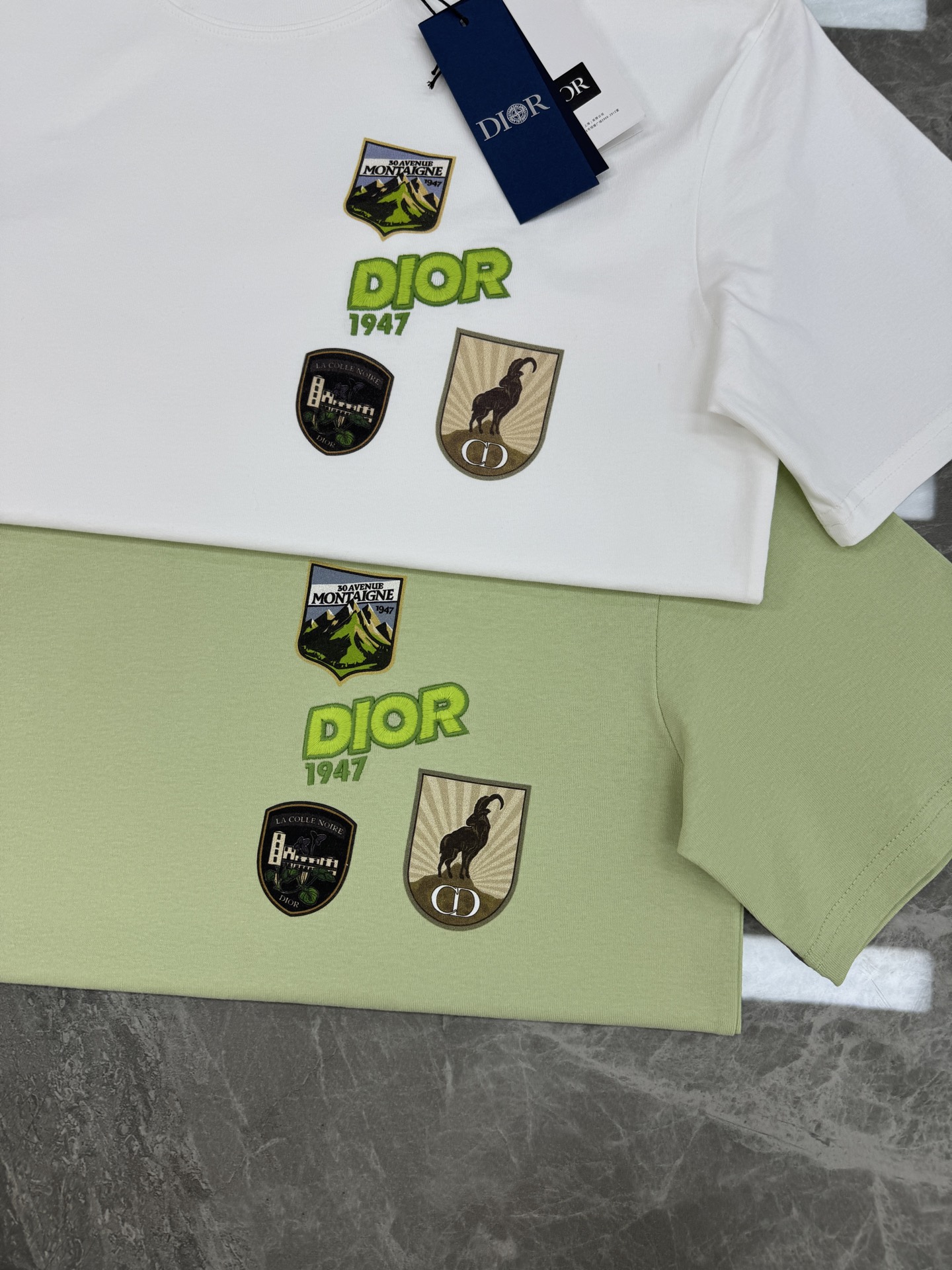 。🌾 Dior26s新品刺绣🪡T恤，小红书同步！男女同款❤️高克重纯棉材质，穿着舒适透气，日常出街超适合