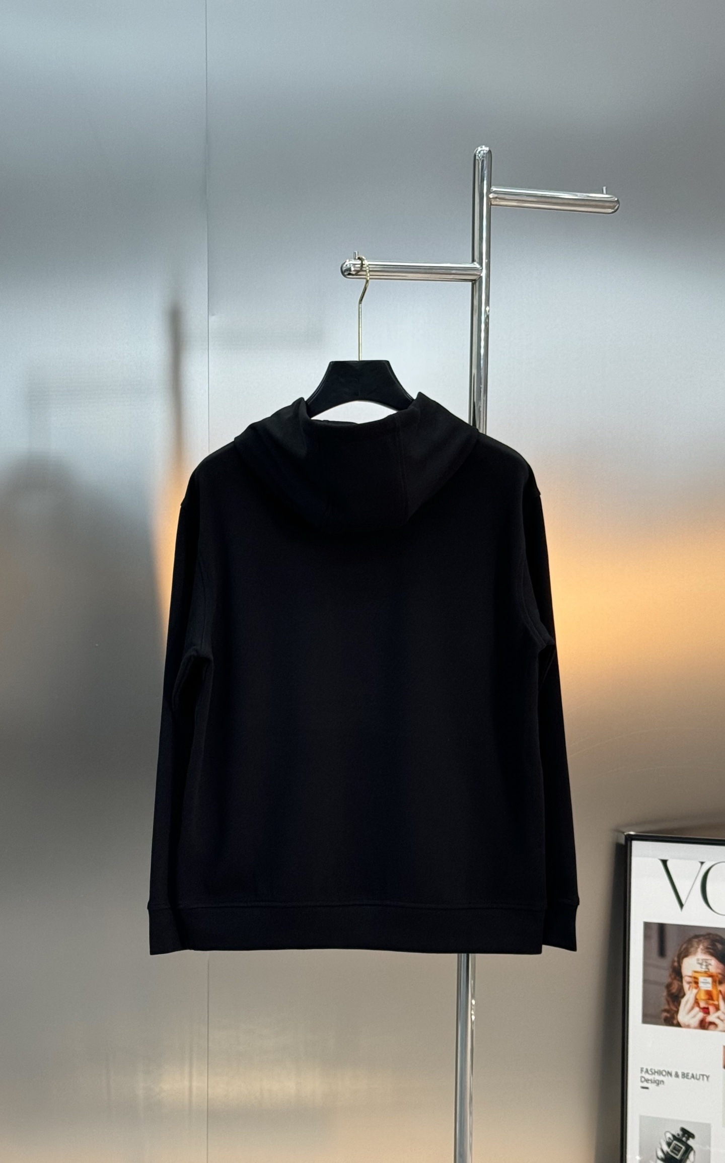 Fendi芬迪新款连帽卫衣，经典FF造型.立体叠加工艺高温烫画工艺.甄选天丝面料柔软棉质面料，舒适又保暖