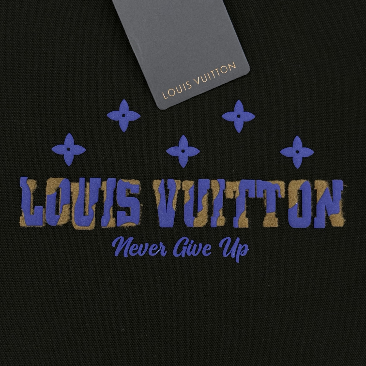 驴牌*新款星空连帽卫衣，渐变星空老花标识Logo，超有辨识度!高温烫画双层立体工艺.高品质天丝棉面料.柔