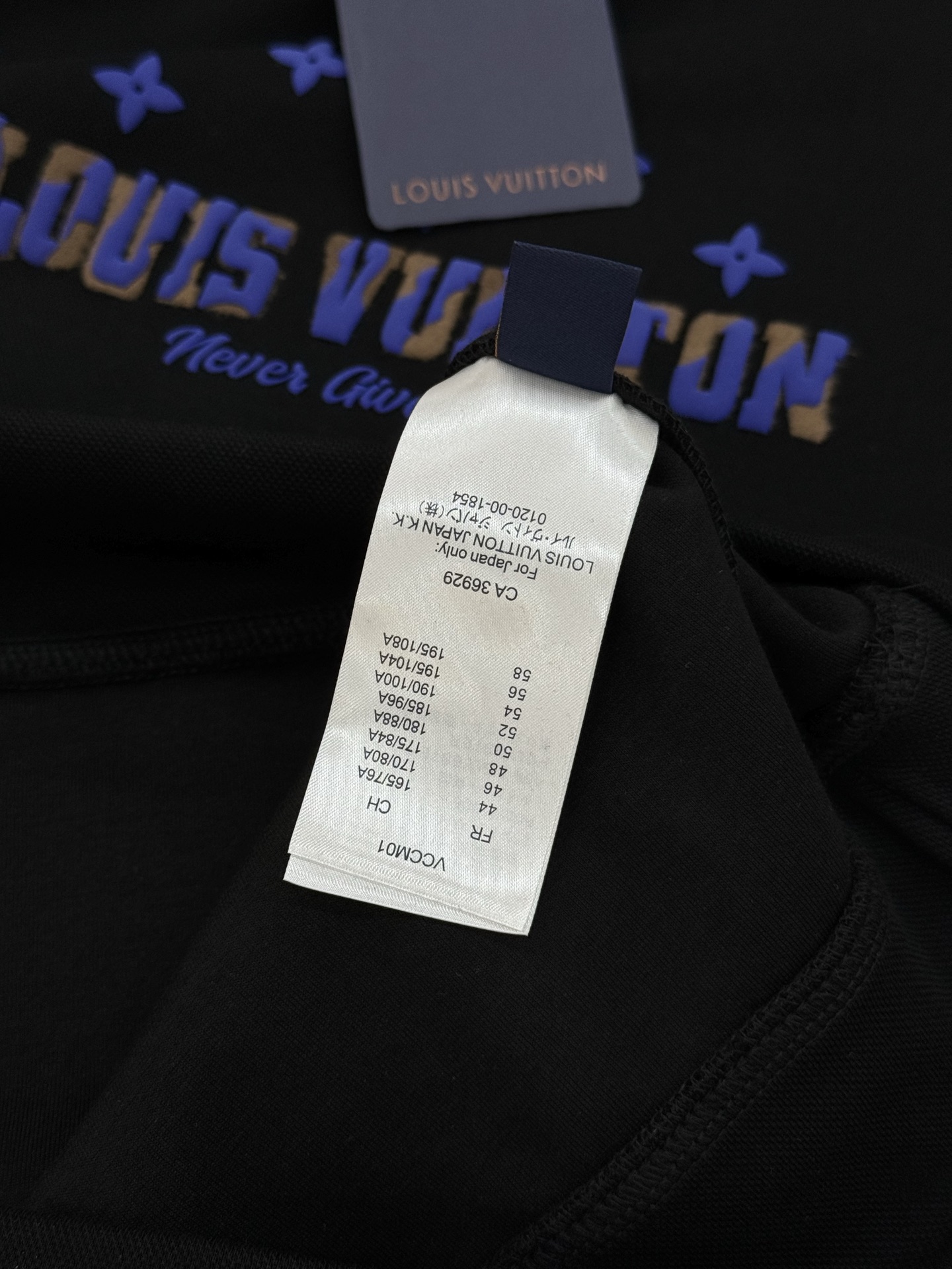 驴牌*新款星空连帽卫衣，渐变星空老花标识Logo，超有辨识度!高温烫画双层立体工艺.高品质天丝棉面料.柔