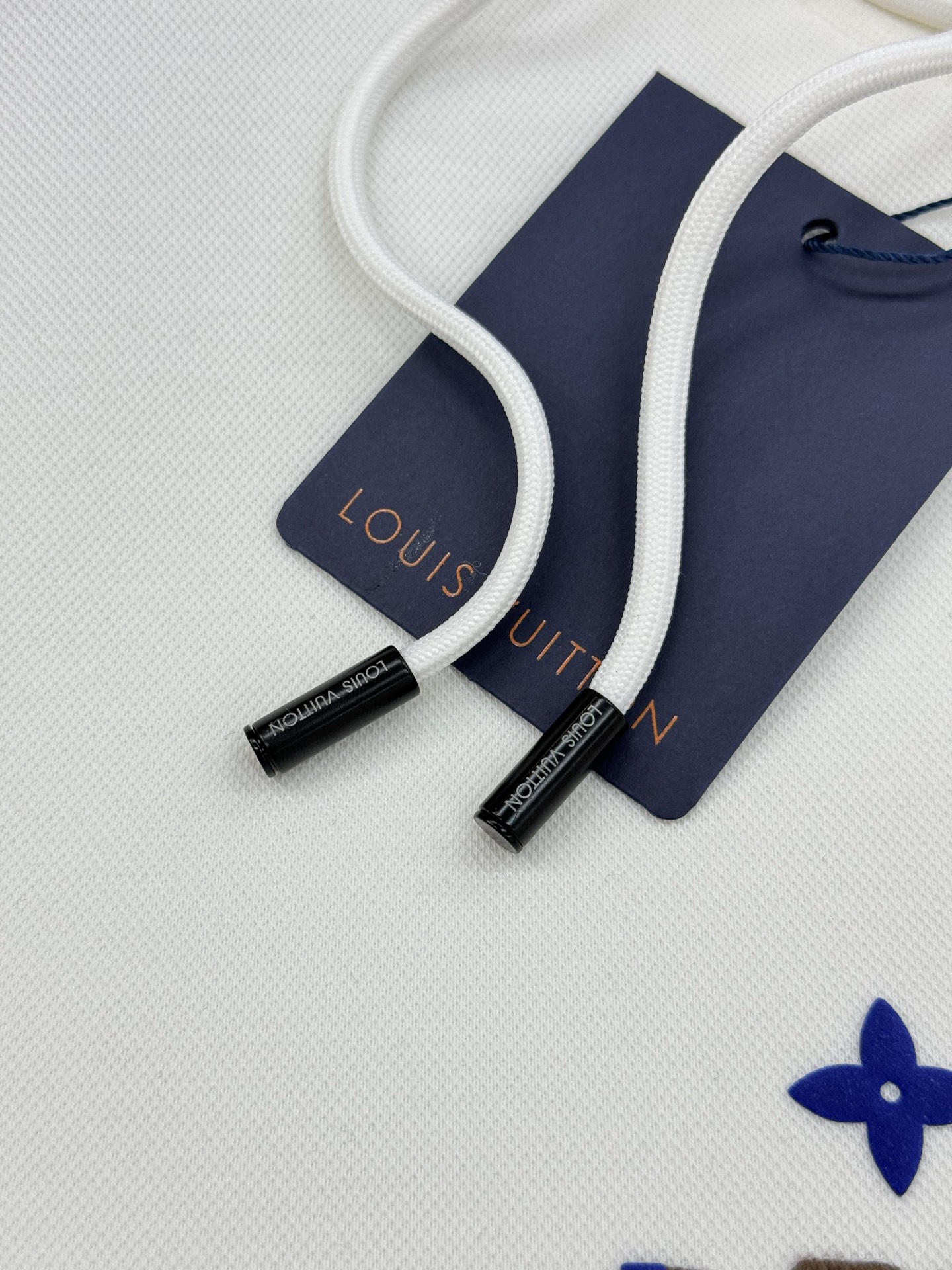 驴牌*新款星空连帽卫衣，渐变星空老花标识Logo，超有辨识度!高温烫画双层立体工艺.高品质天丝棉面料.柔