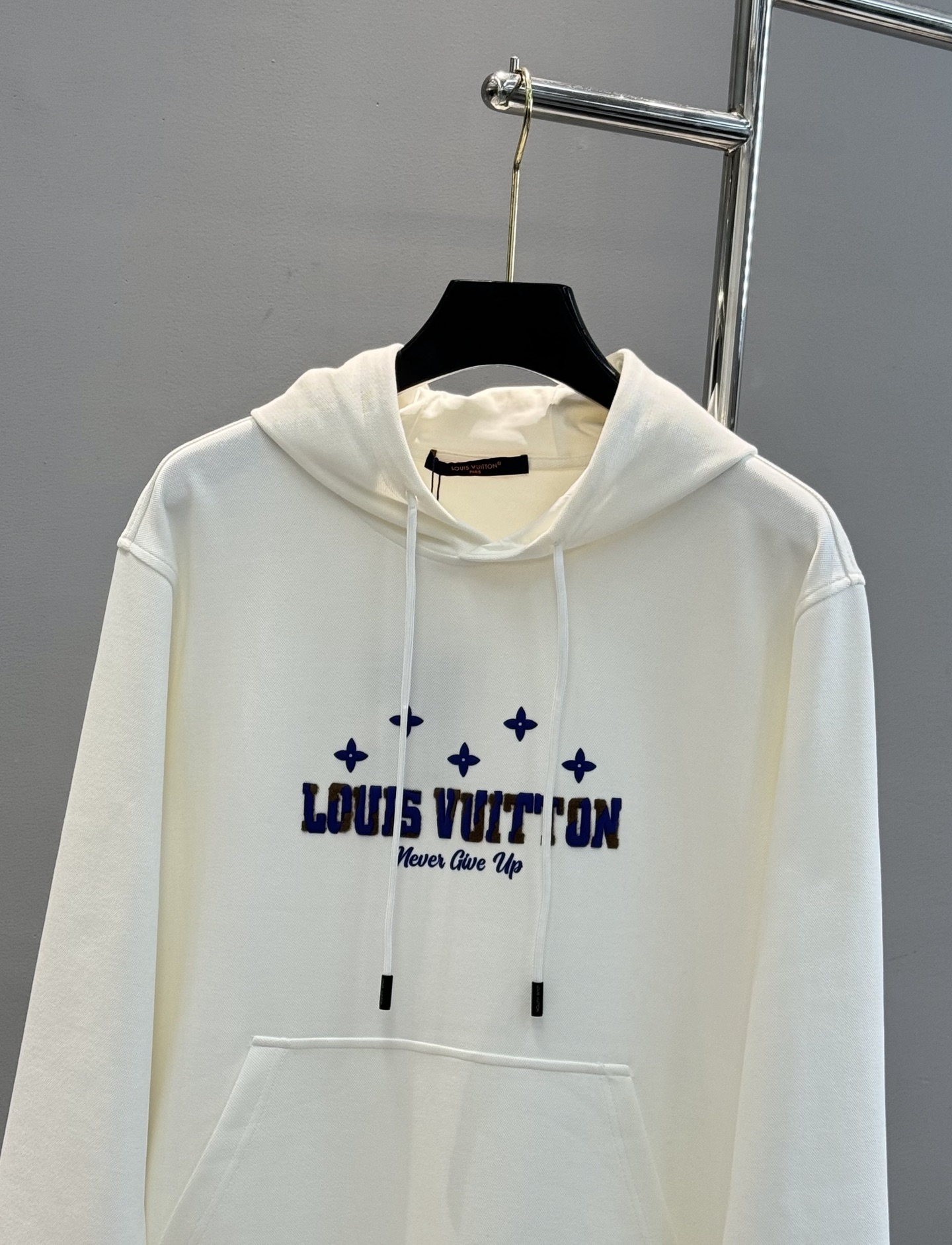 驴牌*新款星空连帽卫衣，渐变星空老花标识Logo，超有辨识度!高温烫画双层立体工艺.高品质天丝棉面料.柔