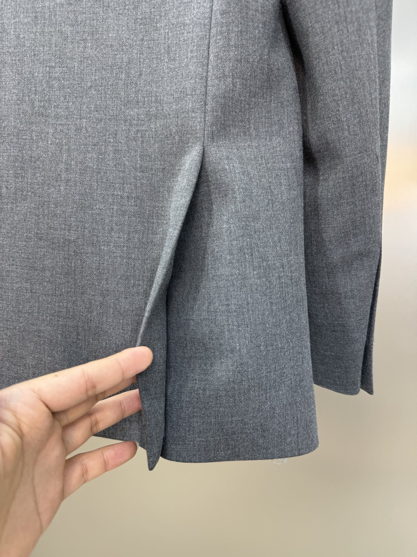 D&G杜嘉-班纳25s新款男士商务套西！超高端顶尖一线成衣手工系列，西装领域里的佼佼者，世界公认的顶级面