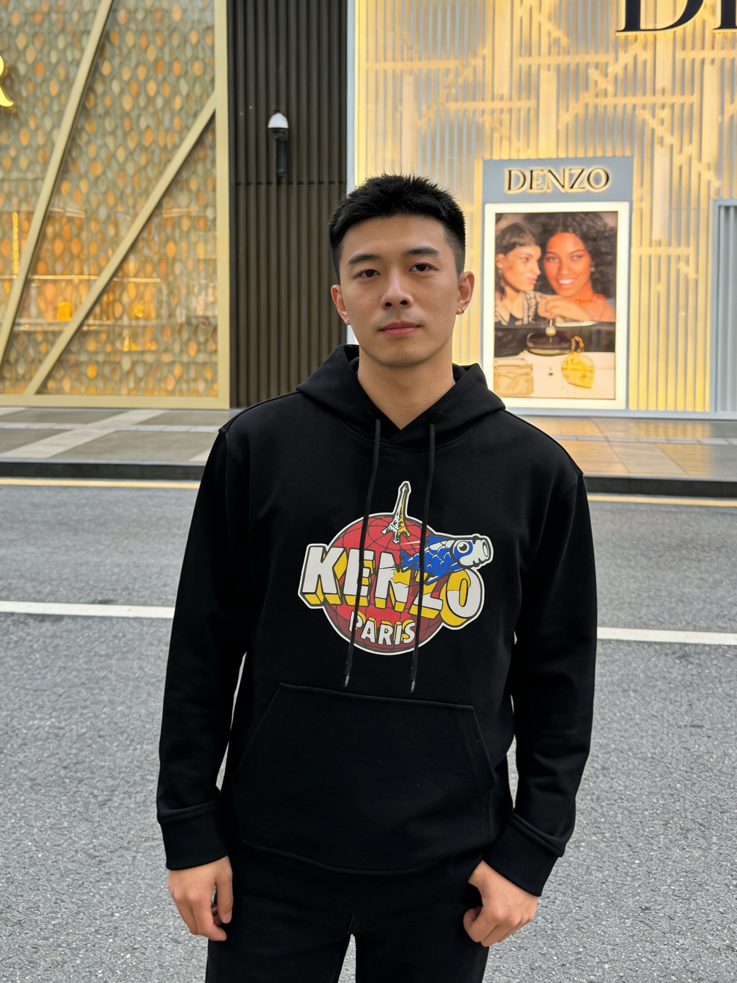 Kenzo新款连帽卫衣，重磅天丝棉质面料，柔软又保暖，秋冬穿超合适!正面彩色Logo+“PARIS”字样