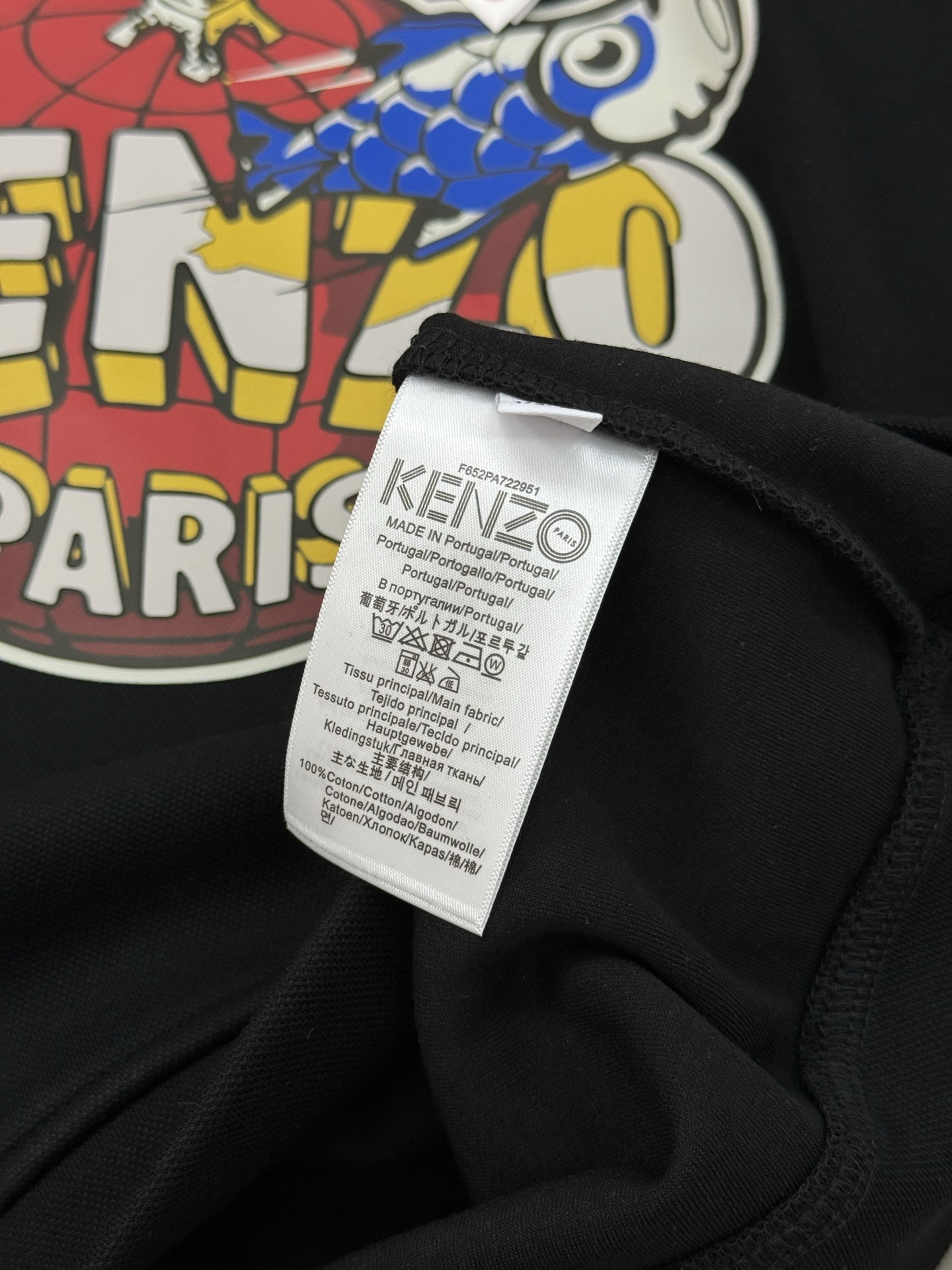 Kenzo新款连帽卫衣，重磅天丝棉质面料，柔软又保暖，秋冬穿超合适!正面彩色Logo+“PARIS”字样