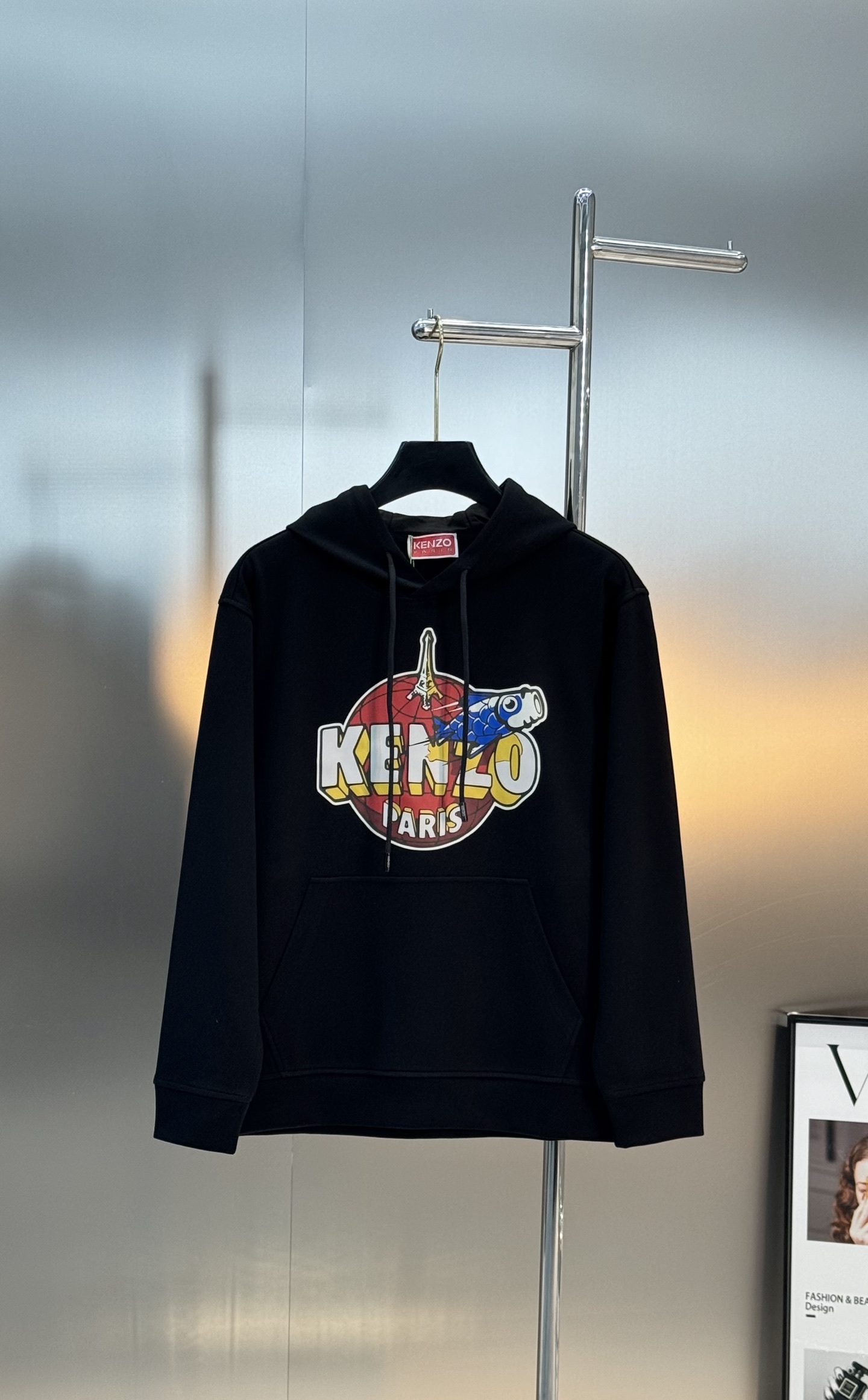 Kenzo新款连帽卫衣，重磅天丝棉质面料，柔软又保暖，秋冬穿超合适!正面彩色Logo+“PARIS”字样