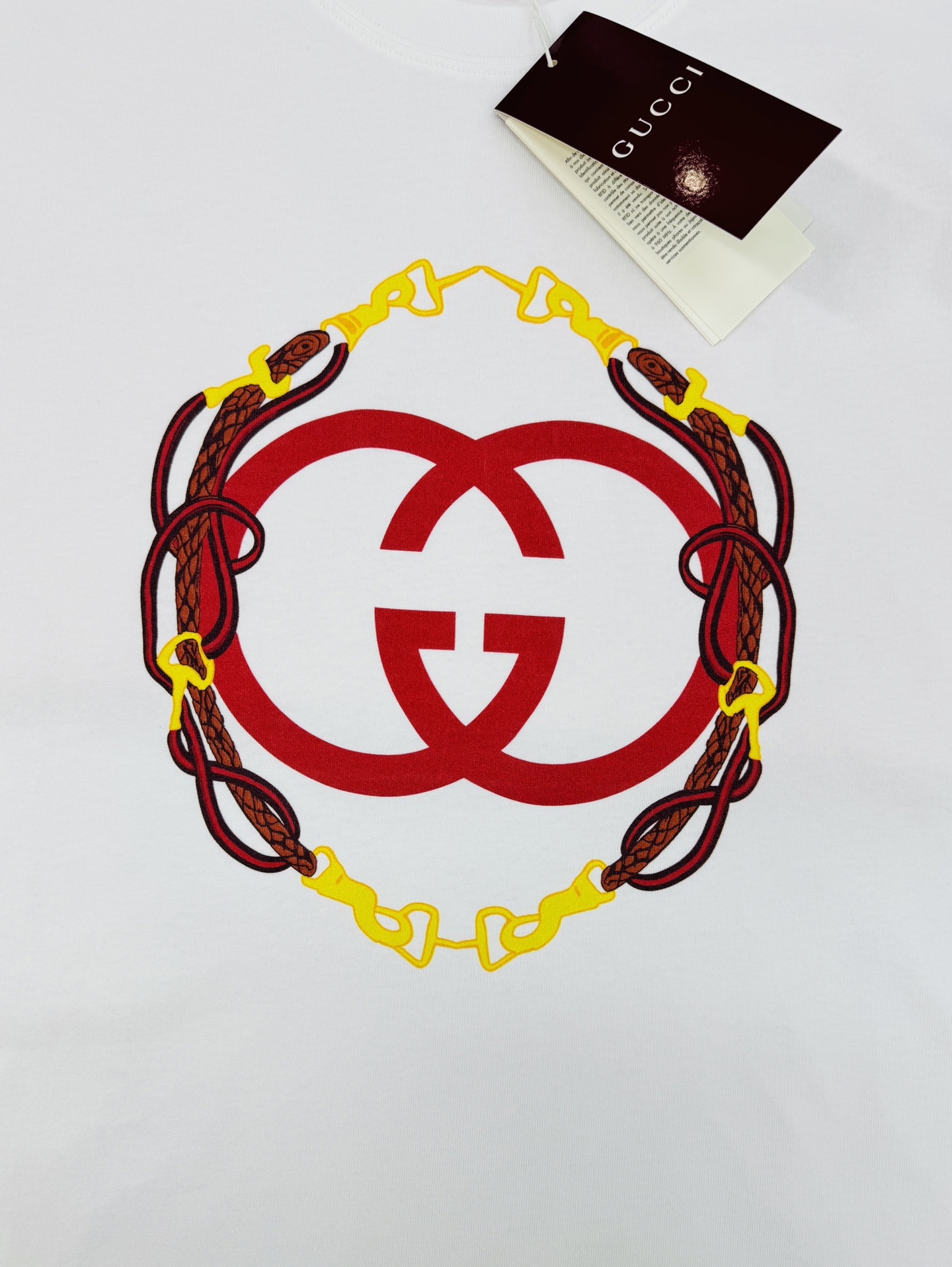 。🌾 Gucci马年限定潮牌短袖T恤.男女同款❤️古齐2026马年限定短袖T恤，百分百纯棉材质，柔软透气