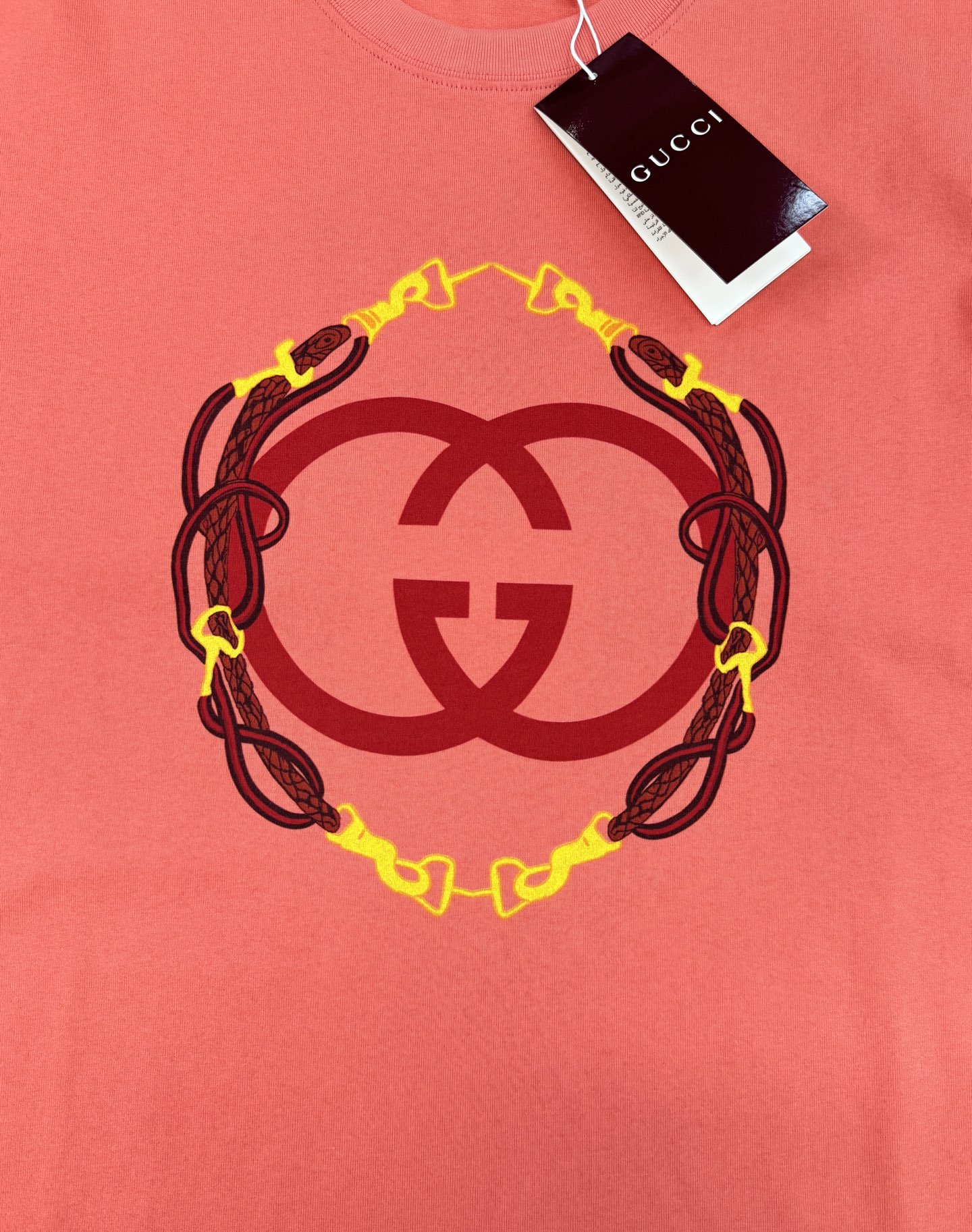 。🌾 Gucci马年限定潮牌短袖T恤.男女同款❤️古齐2026马年限定短袖T恤，百分百纯棉材质，柔软透气