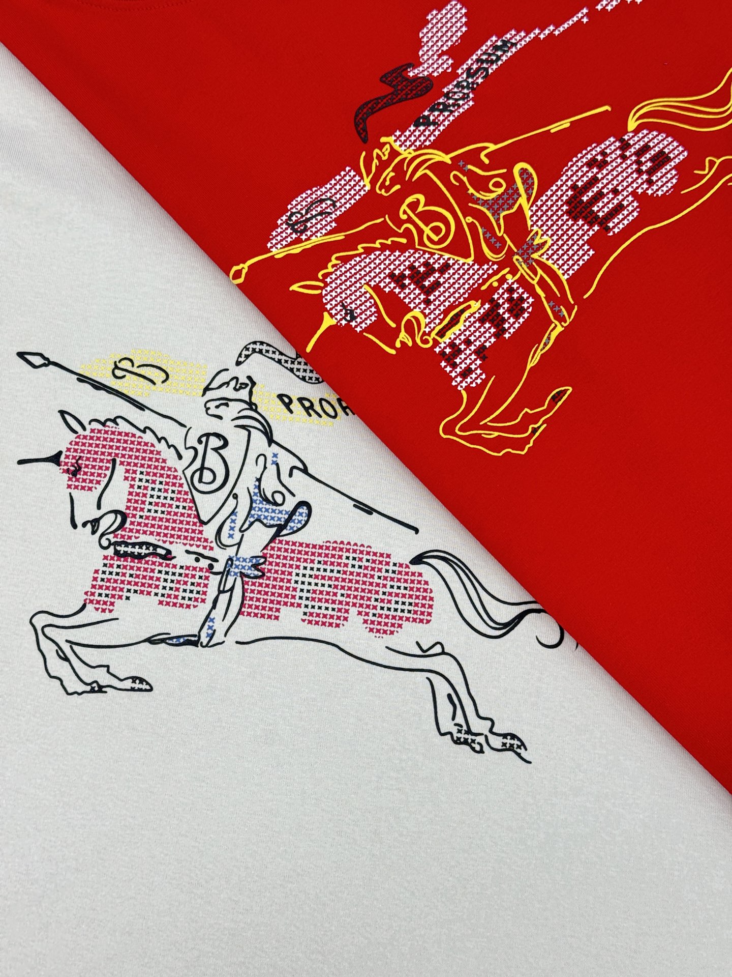 。🌾 BBR巴宝莉26s新款潮牌T恤.男女同款❤️经典战马图形.高温立体烫画工艺.纯棉材质柔软透气，日常