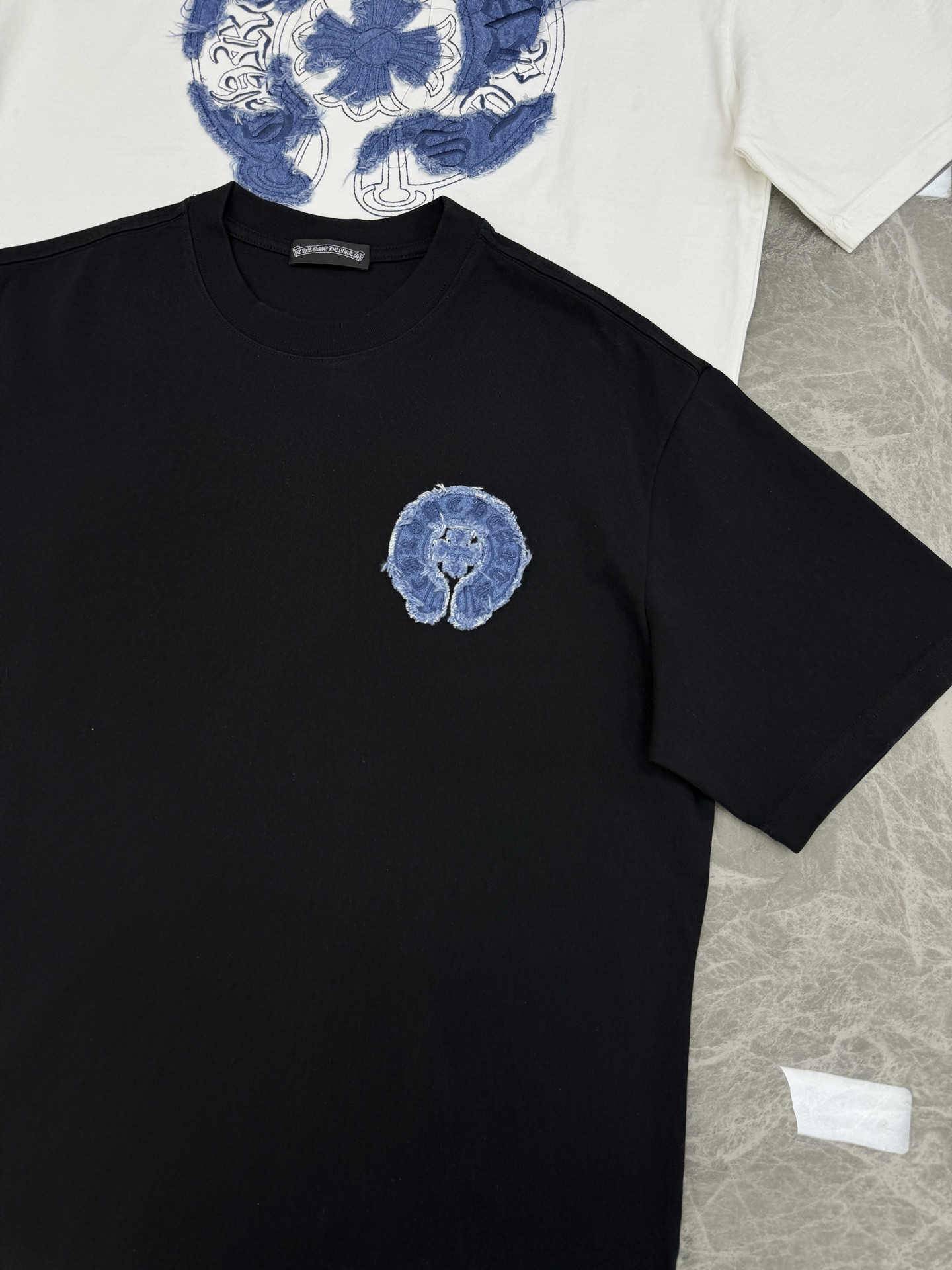 。🌾 Chrome Hearts 克罗心26s新品潮牌T恤.男女同款❤️双面品牌字母标识绣花设计.双面大