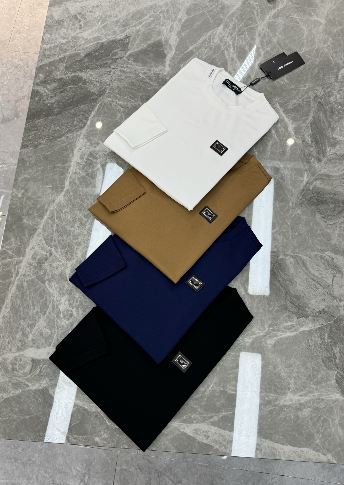 D&G*杜嘉班纳男士莫代尔长袖T恤❤️经典推荐！优选300g莫代尔棉.婴儿的触碰感觉，入手必定回购！！！