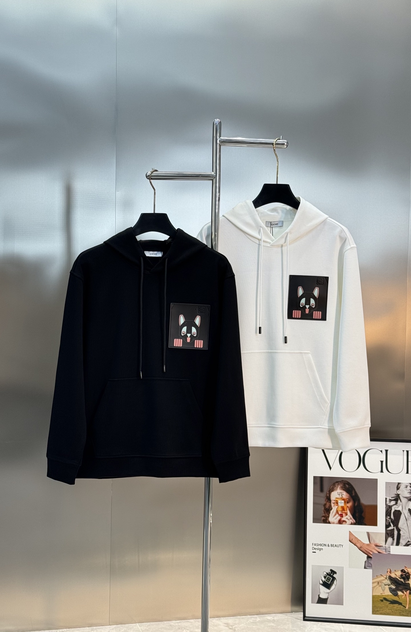 LOEWE x Louis Wain联名猫咪连帽卫衣❤️LOEWE和英国插画家Louis Wain联名猫