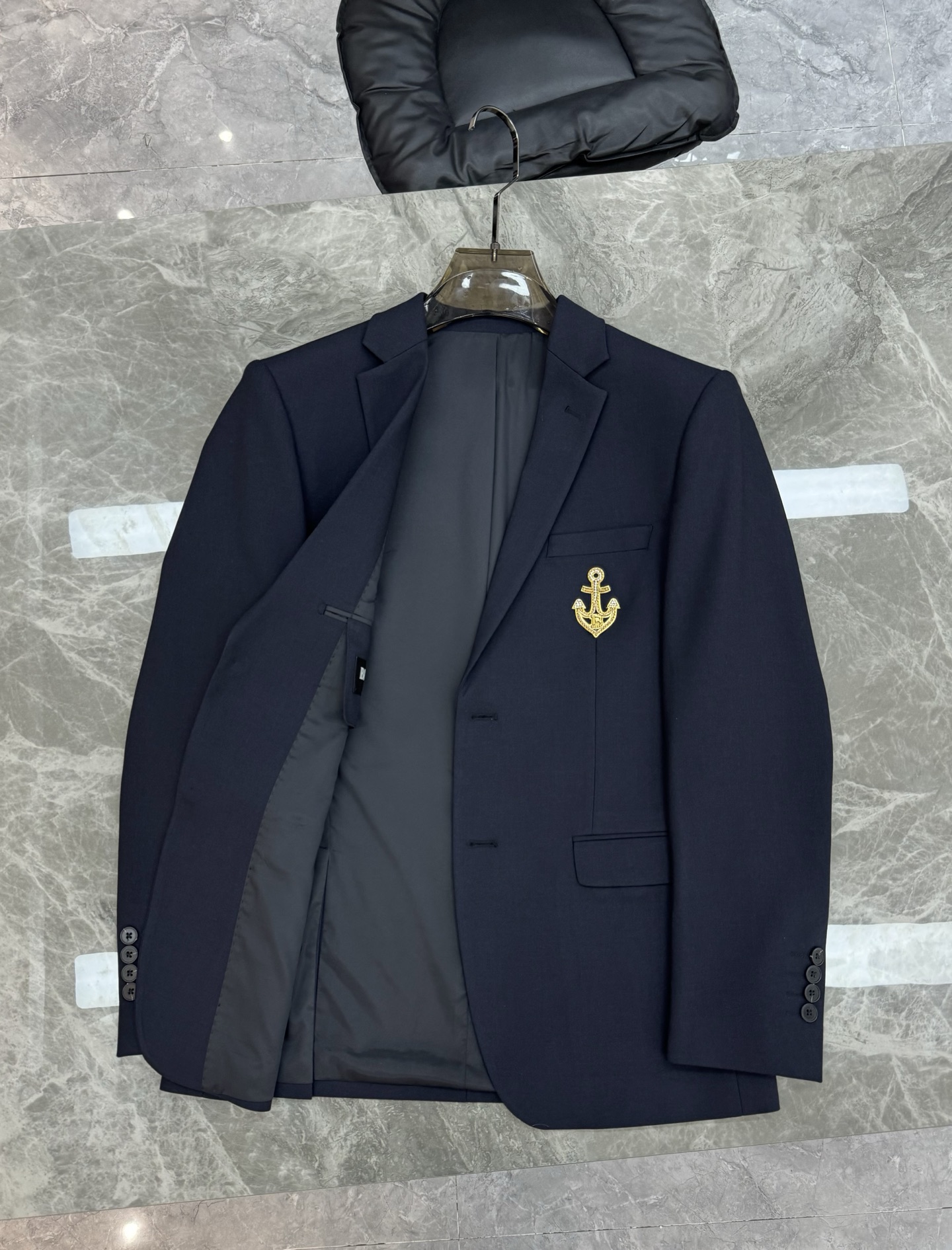 BALMAIN*巴尔曼新款男士商务套西！超高端顶尖一线成衣手工系列，西装领域里的佼佼者，世界公认的顶级面