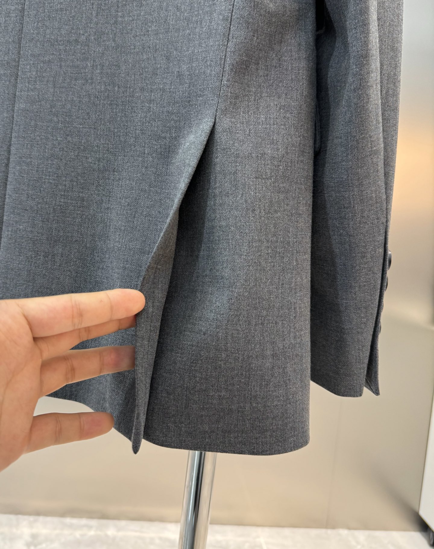 BBR*巴宝莉新款男士商务套西！超高端顶尖一线成衣手工系列，西装领域里的佼佼者，世界公认的顶级面料和工艺