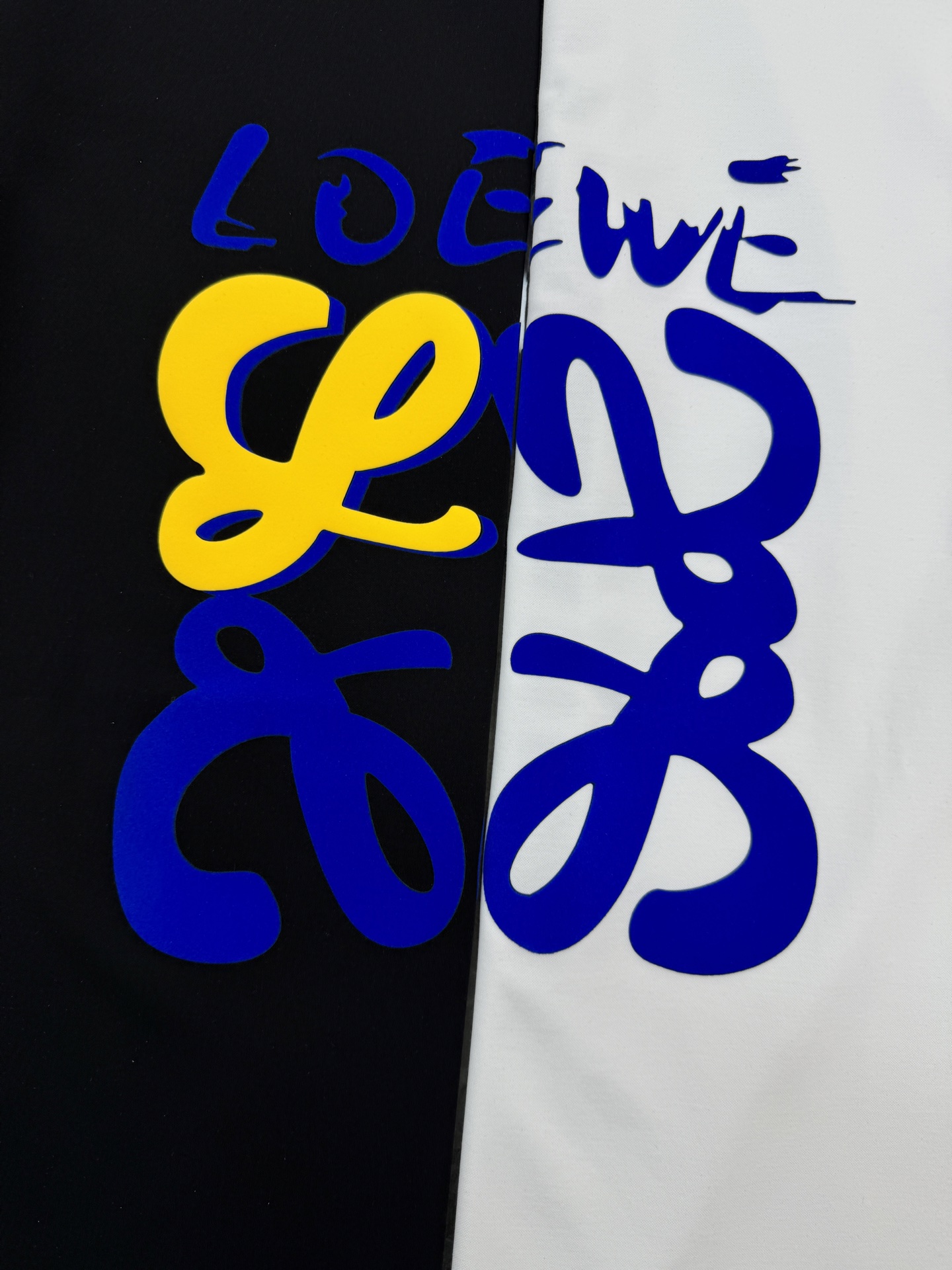 LOEW*E罗意*威26s新款丝光棉圆领短袖.品牌标志性产物.3D立体色彩系烫画.搭配LOGO标识.讨巧
