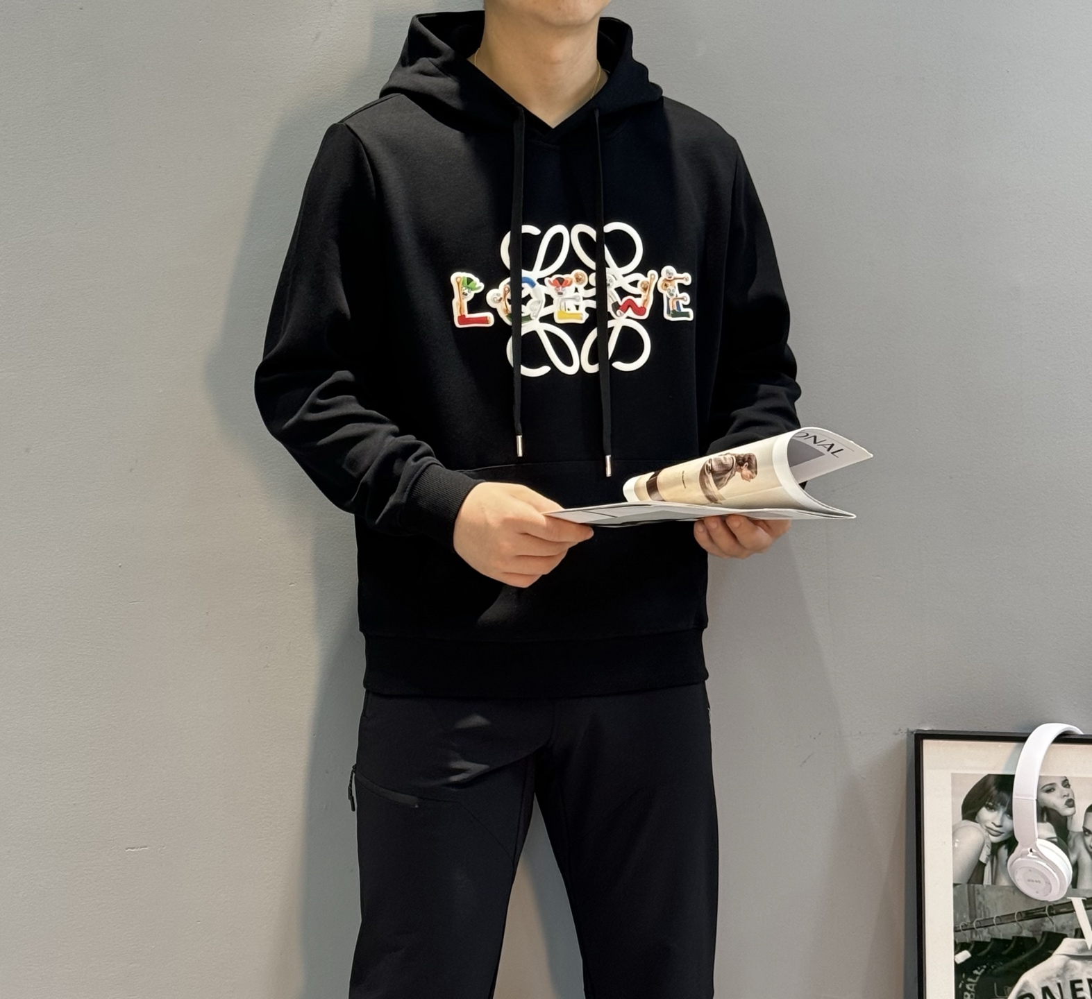 Loew*e罗意威*25s新款连帽卫衣.男女同款！顶级印花logo，帅气时尚，简约百搭款。420g卫衣棉