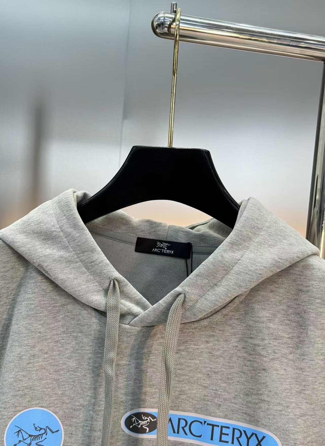 ARC‘TERYX始祖鸟新款连帽卫衣.25s秋冬原单爆款🔥男女同款！胸口品牌字母图形标识.高温烫画工艺.