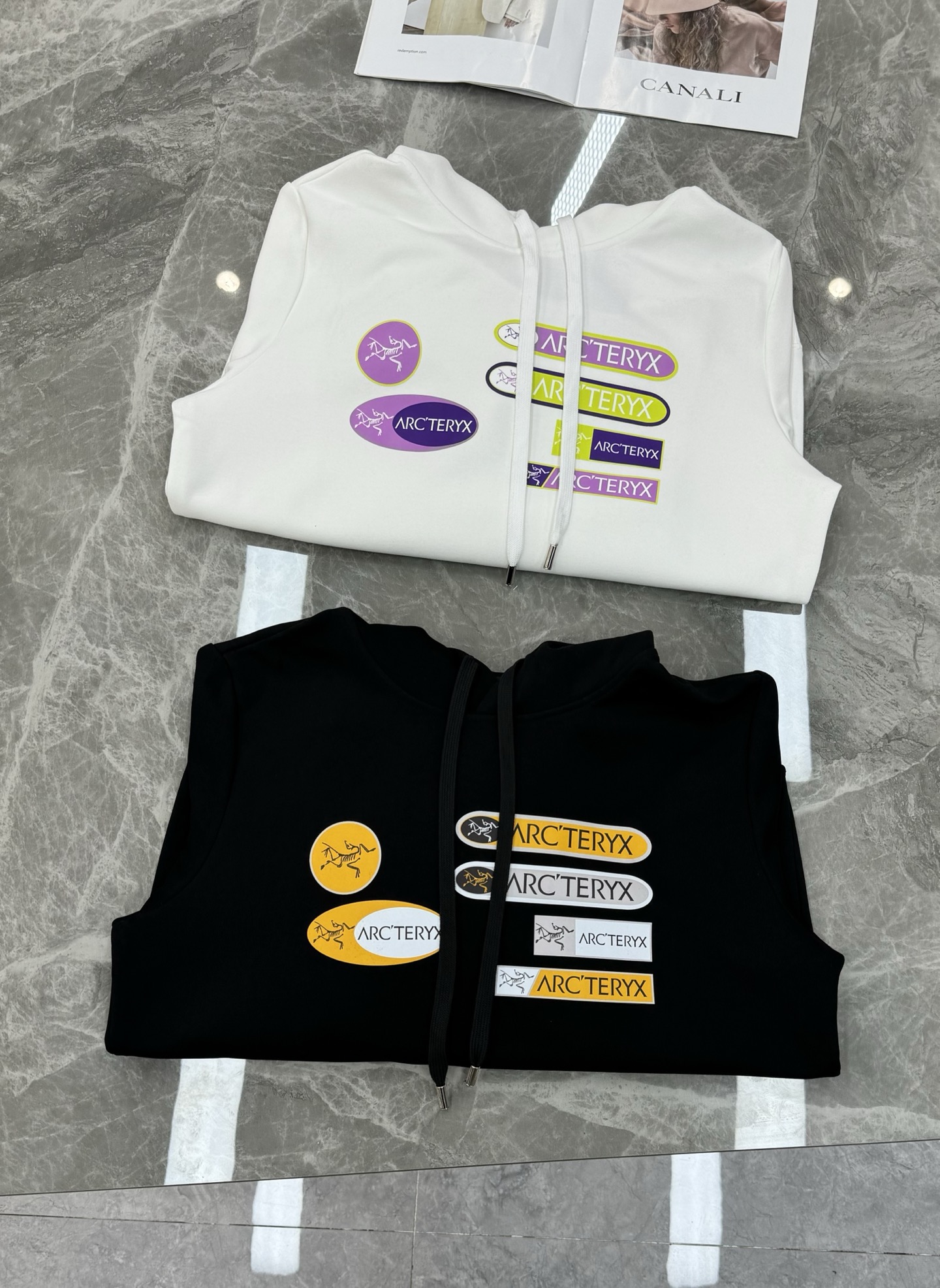 ARC‘TERYX始祖鸟新款连帽卫衣.25s秋冬原单爆款🔥男女同款！胸口品牌字母图形标识.高温烫画工艺.