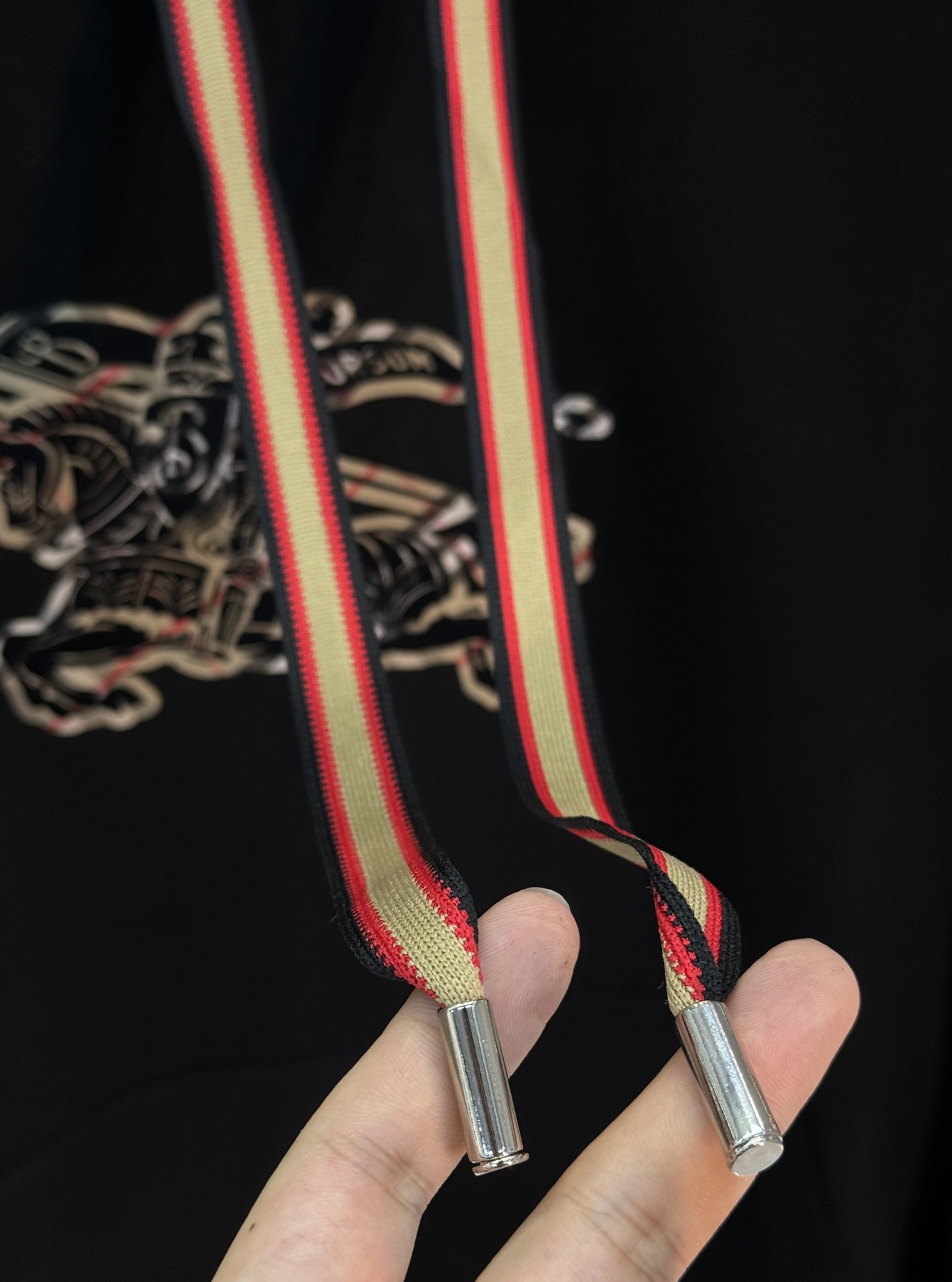 BBR*巴宝莉新款连帽卫衣.25s秋冬原单爆款🔥男女同款！胸口经典战马标识.高温烫画工艺.简单高级.一款