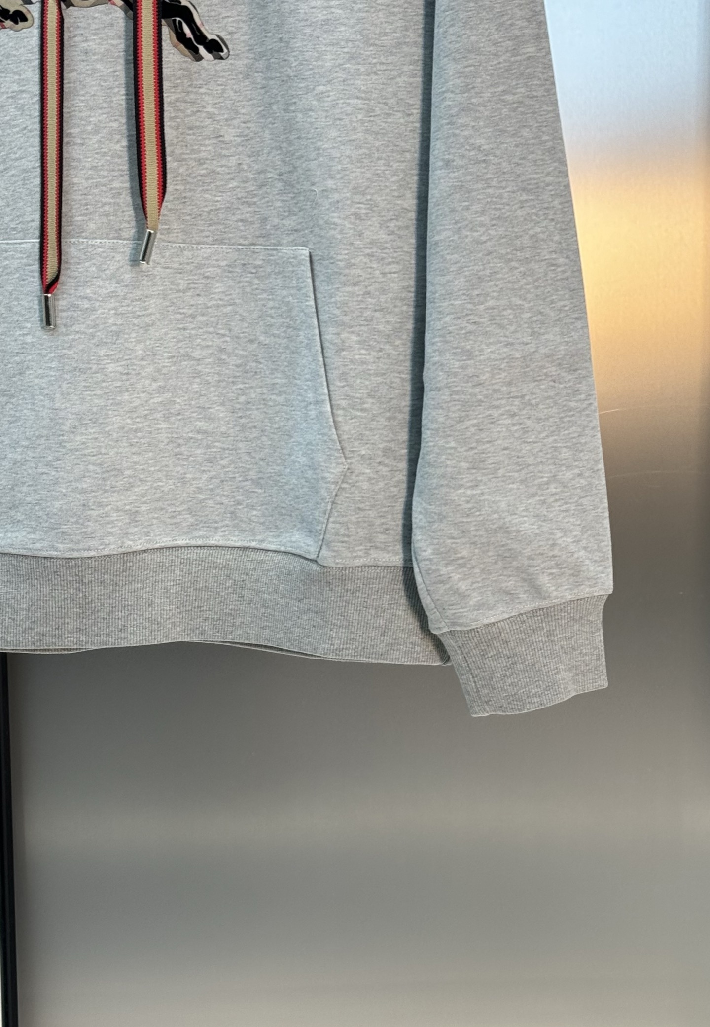 BBR*巴宝莉新款连帽卫衣.25s秋冬原单爆款🔥男女同款！胸口经典战马标识.高温烫画工艺.简单高级.一款