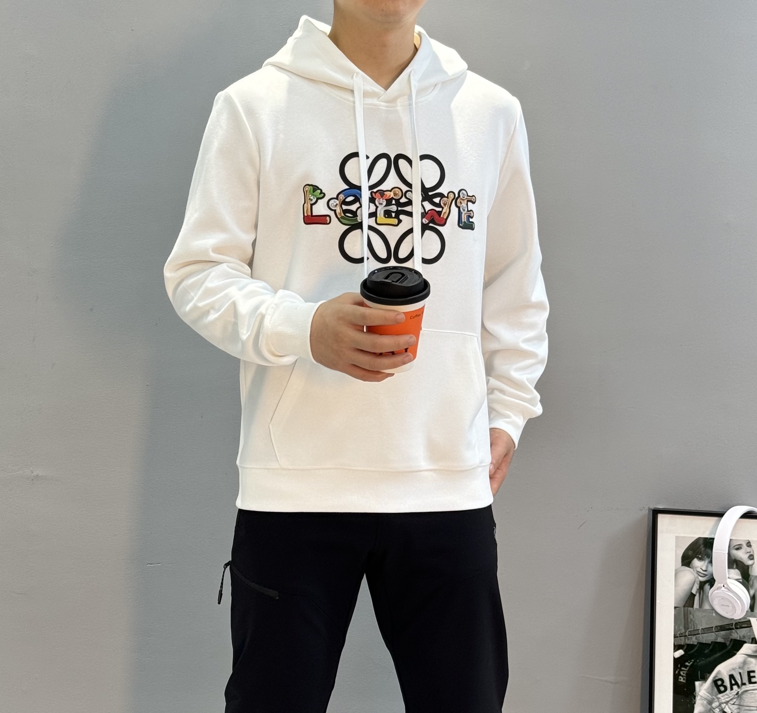 Loew*e罗意威*25s新款连帽卫衣.男女同款！顶级印花logo，帅气时尚，简约百搭款。420g卫衣棉