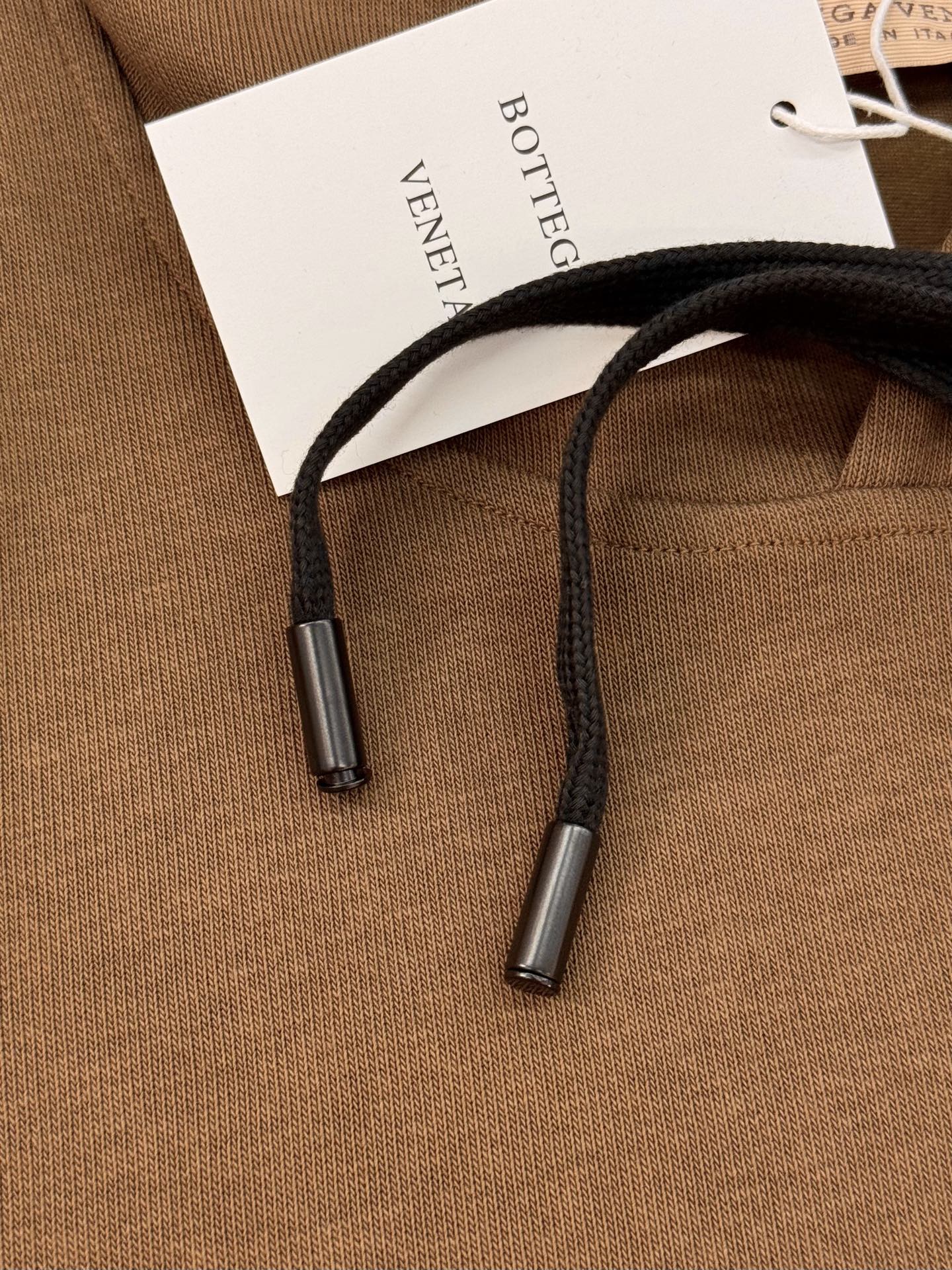 BOTTEGA VENET*宝缇嘉新款潮牌连帽卫衣.25S男女同款！胸前口袋设计.订制皮牌.色彩搭配非常