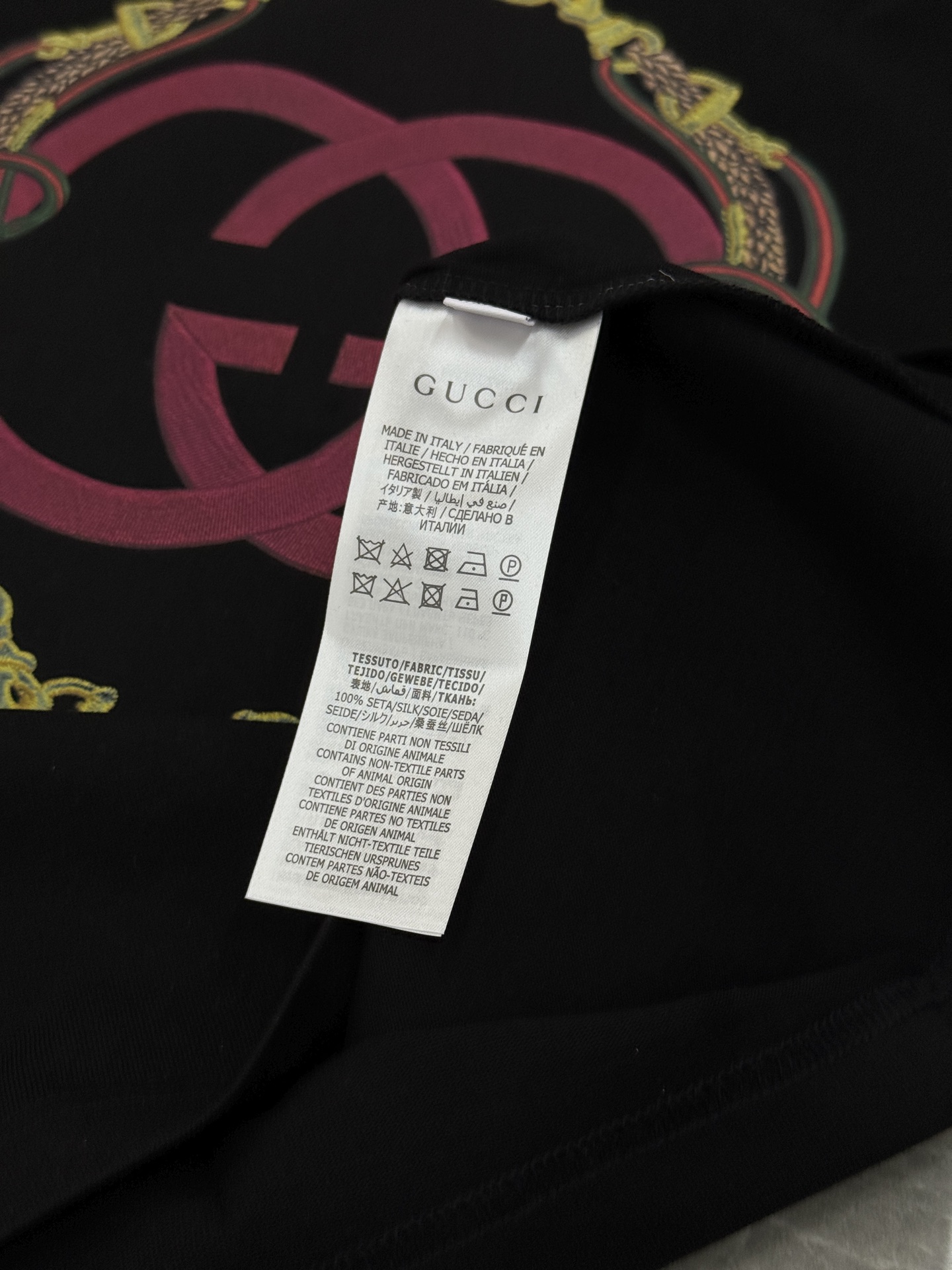 Gucci2026春夏马年限定T恤，男女同款❤️100%纯棉，280g重磅面料，柔软亲肤又挺阔有型。胸前